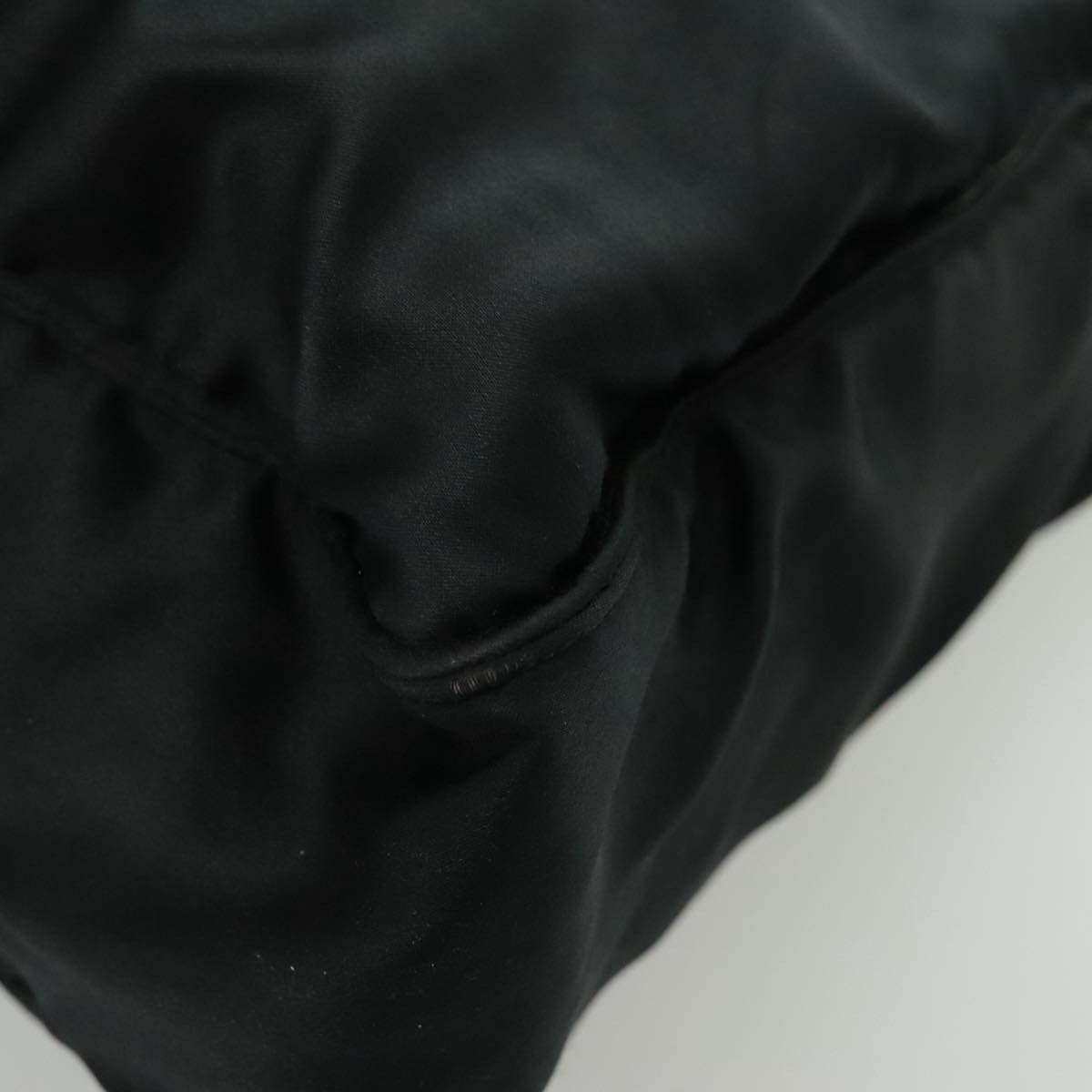 Chanel Cc Black Silk Tote Bag (Pre-Owned) Size ONE SIZE - 11 Thumbnail