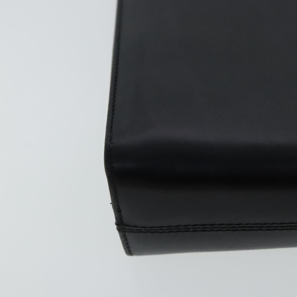 Salvatore Ferragamo Gancini Black Leather Shoulder Bag (Pre-Owned) Size ONE SIZE - 10 Thumbnail