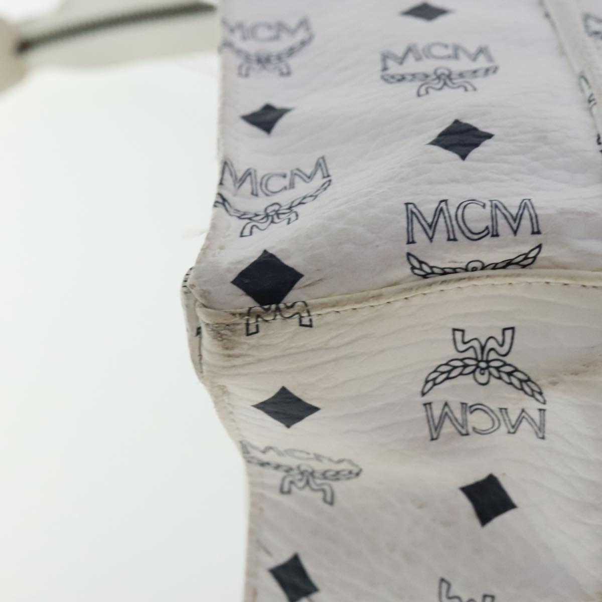 MCM Visetos White Canvas Tote Bag (Pre-Owned) Size ONE SIZE - 8 Thumbnail