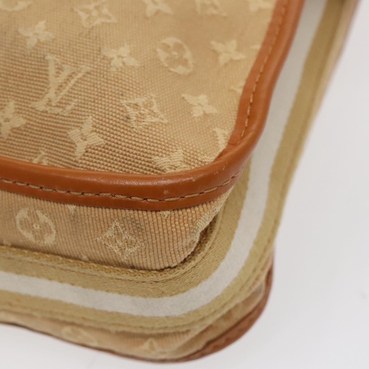 Louis Vuitton Mary Kate Beige Canvas Shoulder Bag (Pre-Owned) Size ONE SIZE - 8 Thumbnail