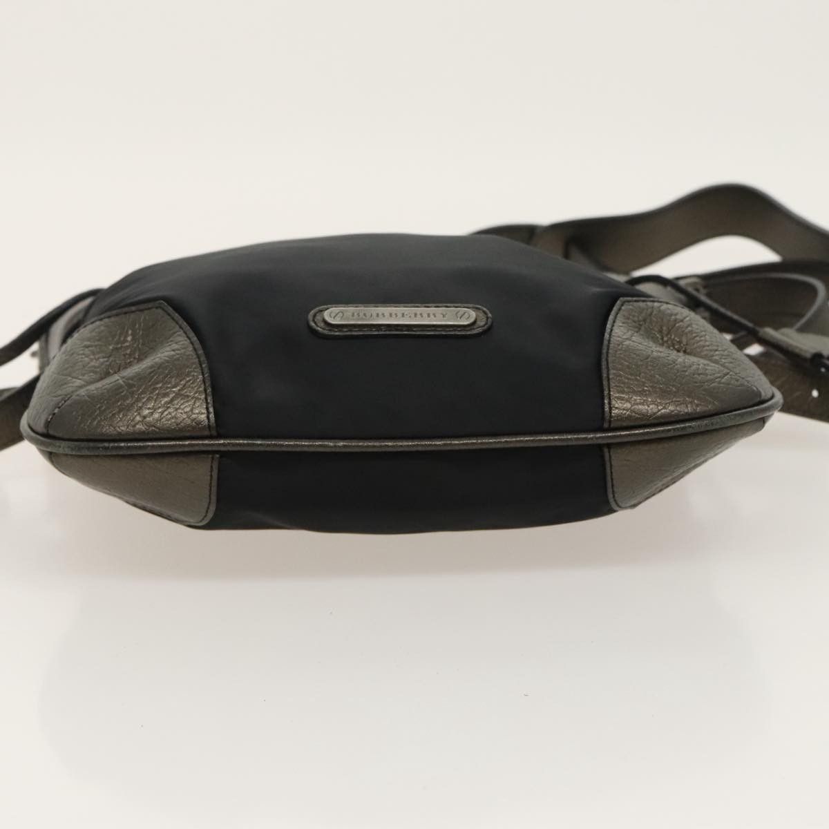 Burberry Black Synthetic Shoulder Bag (Pre-Owned) Size ONE SIZE - 19 Thumbnail