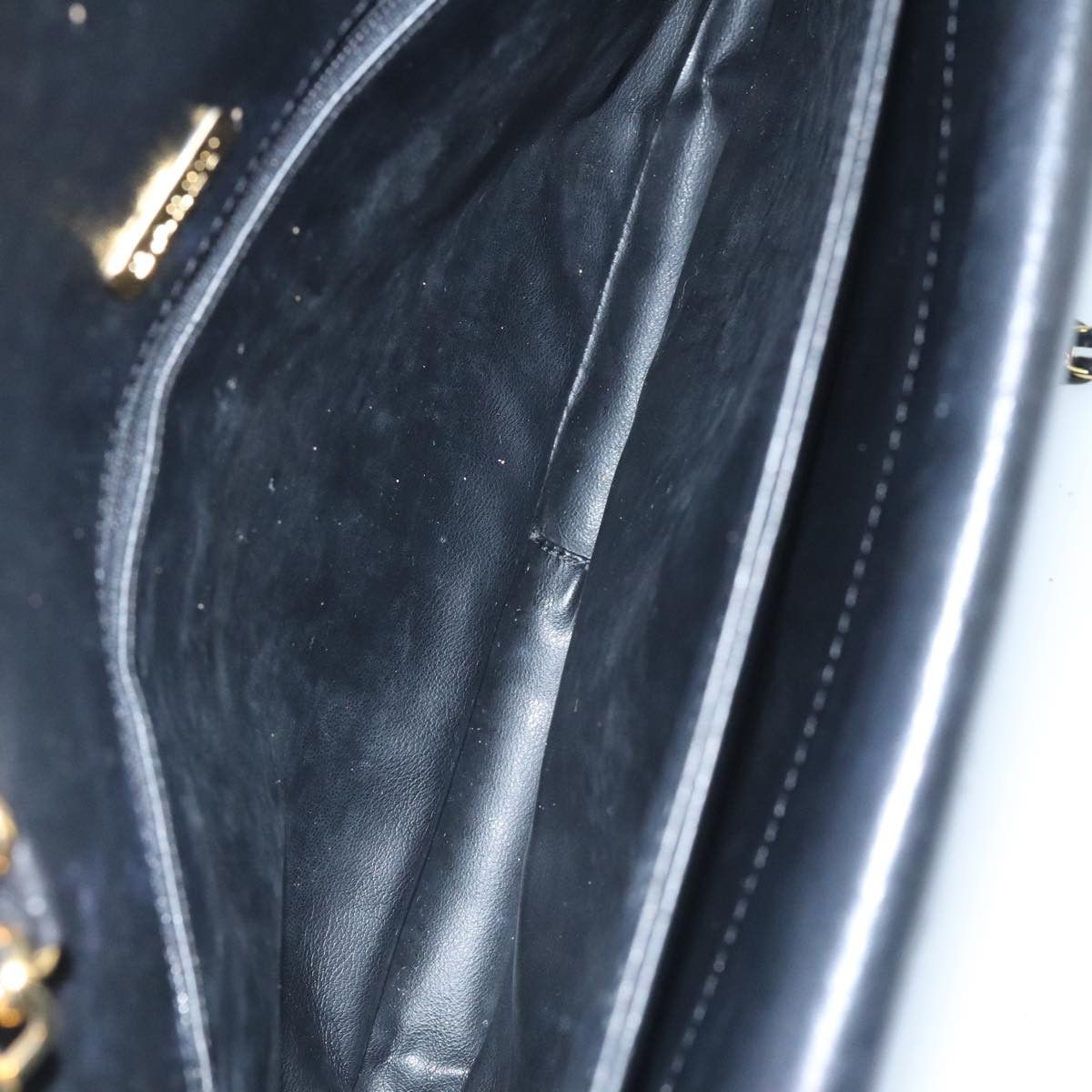 Bally Black Leather Shoulder Bag (Pre-Owned) Size ONE SIZE - 16 Thumbnail