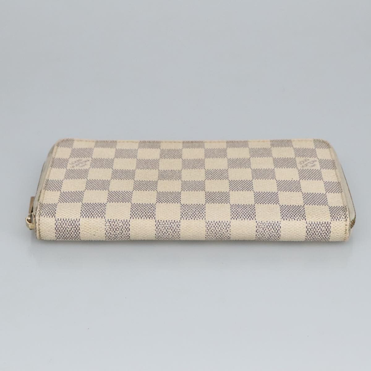 Louis Vuitton Zippy Wallet White Canvas Wallet (Pre-Owned) Size ONE SIZE - 18 Thumbnail