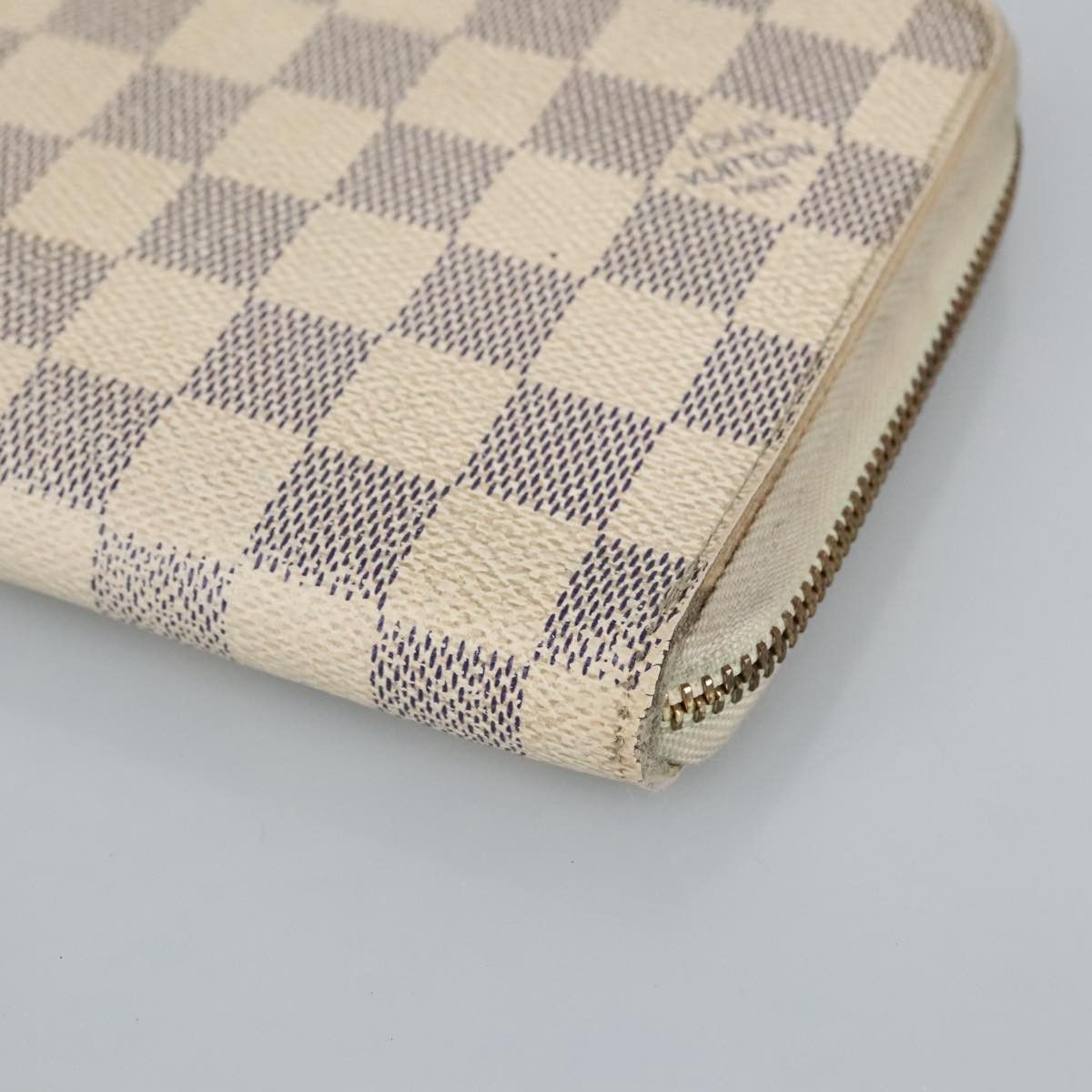 Louis Vuitton Zippy Wallet White Canvas Wallet (Pre-Owned) Size ONE SIZE - 6 Thumbnail