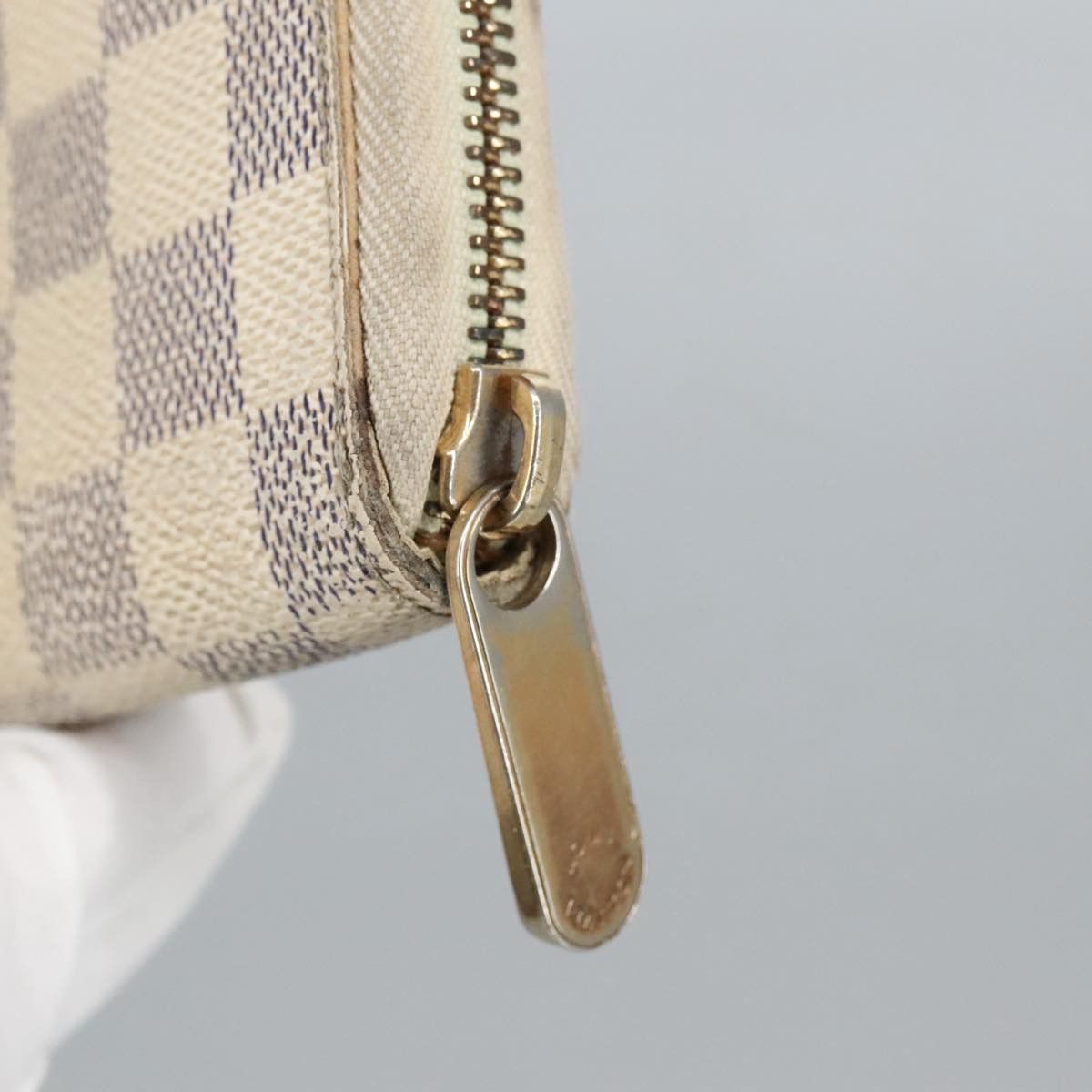 Louis Vuitton Zippy Wallet White Canvas Wallet (Pre-Owned) Size ONE SIZE - 12 Thumbnail