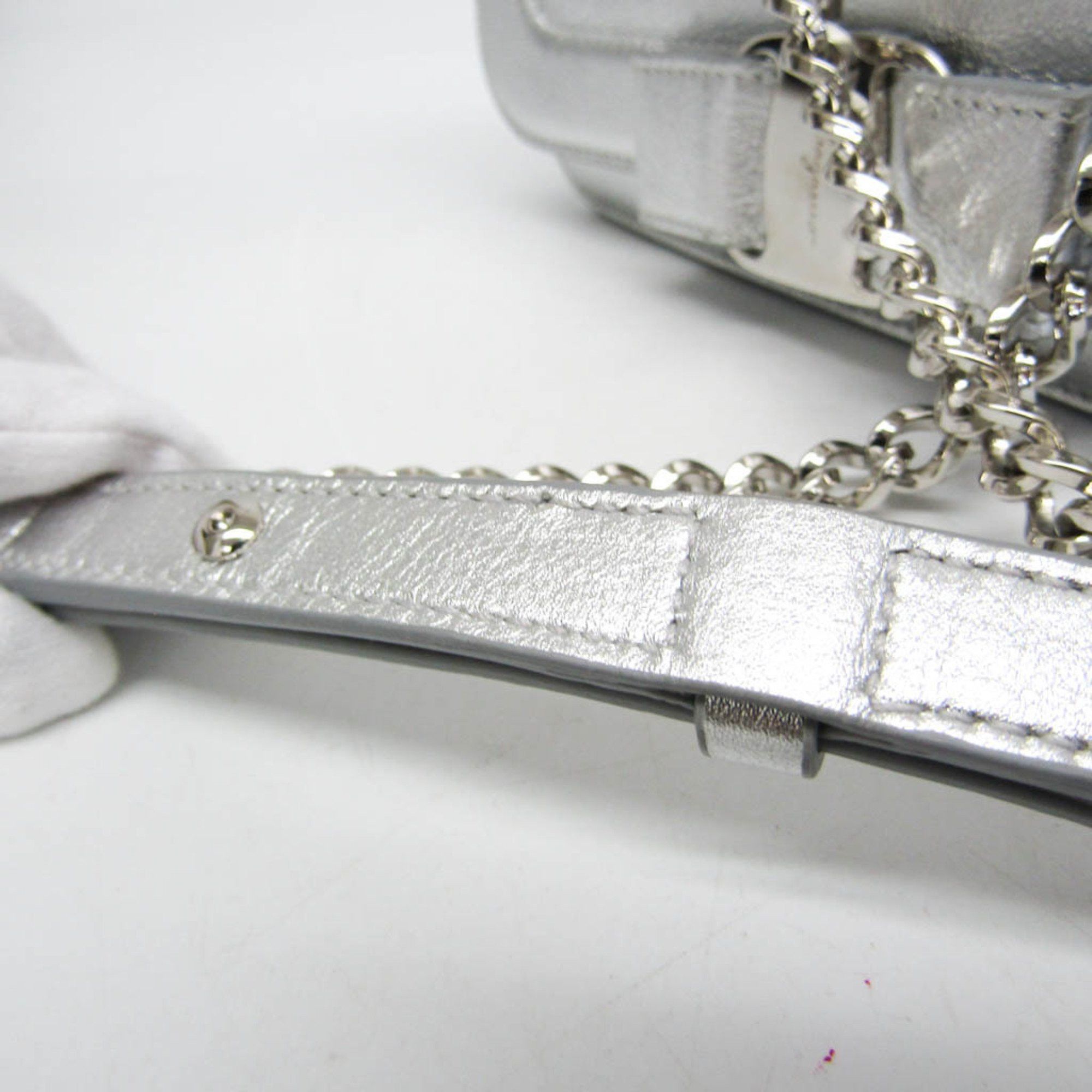 Salvatore Ferragamo Vara Silver Leather Shoulder Bag (Pre-Owned) Size ONE SIZE - 3 Thumbnail
