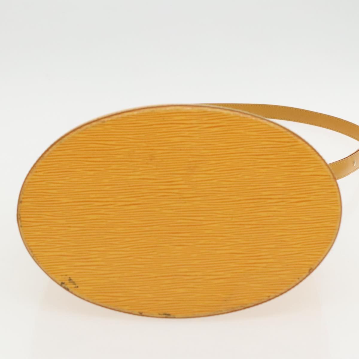 Louis Vuitton Cluny Yellow Leather Shoulder Bag (Pre-Owned) Size ONE SIZE - 10 Thumbnail