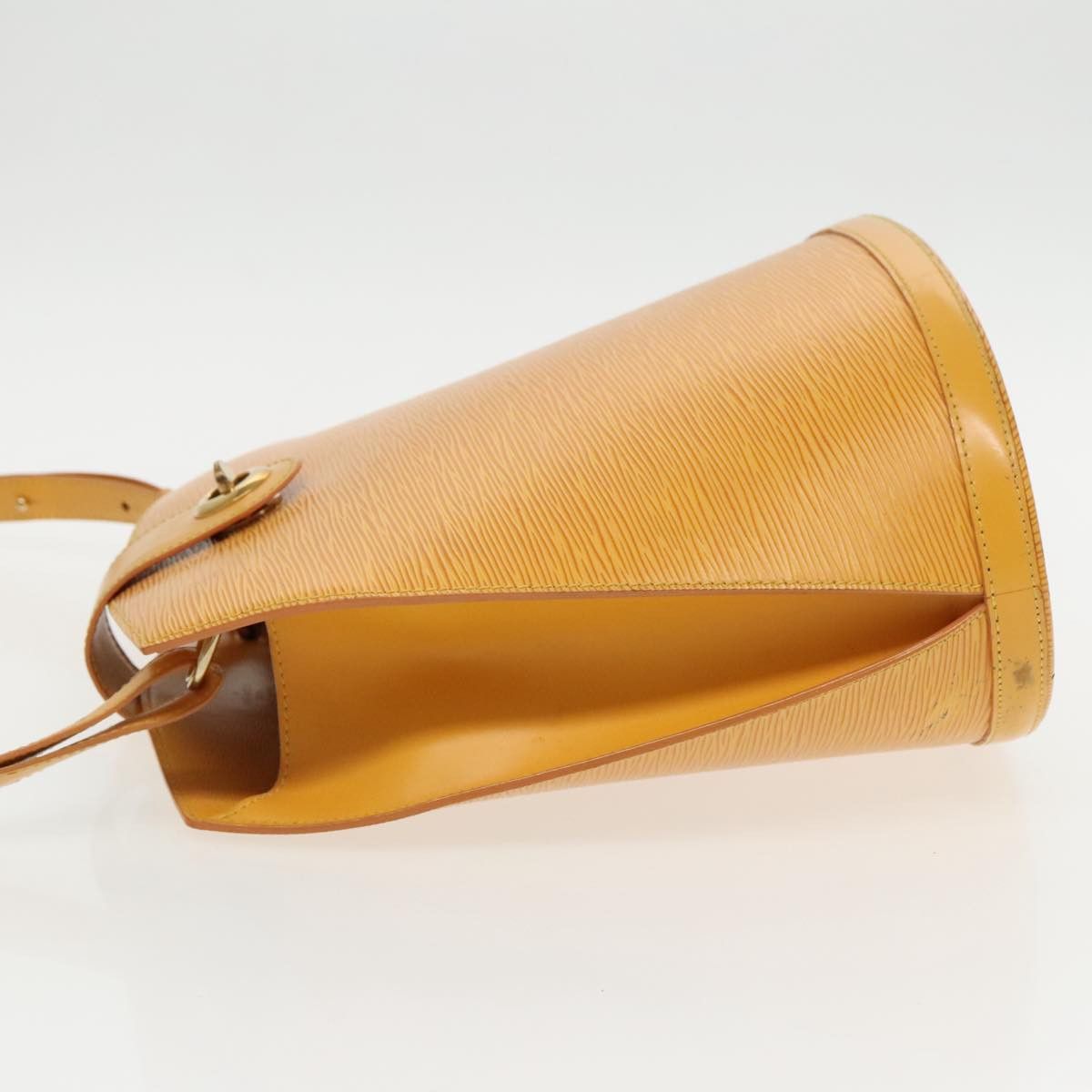 Louis Vuitton Cluny Yellow Leather Shoulder Bag (Pre-Owned) Size ONE SIZE - 4 Thumbnail