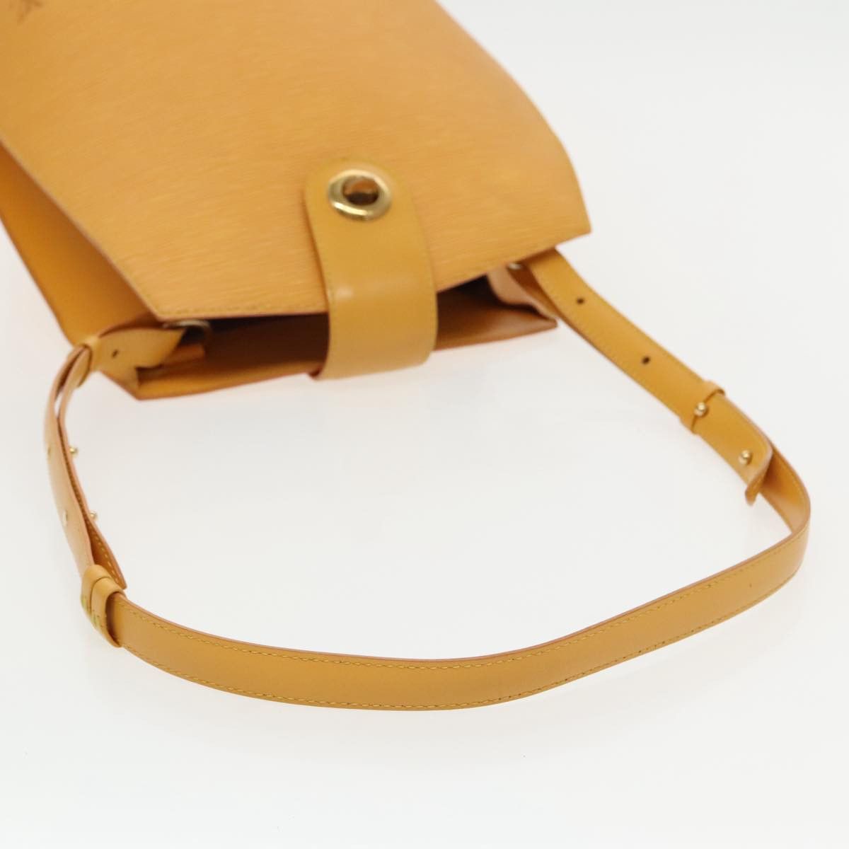 Louis Vuitton Cluny Yellow Leather Shoulder Bag (Pre-Owned) Size ONE SIZE - 5 Thumbnail