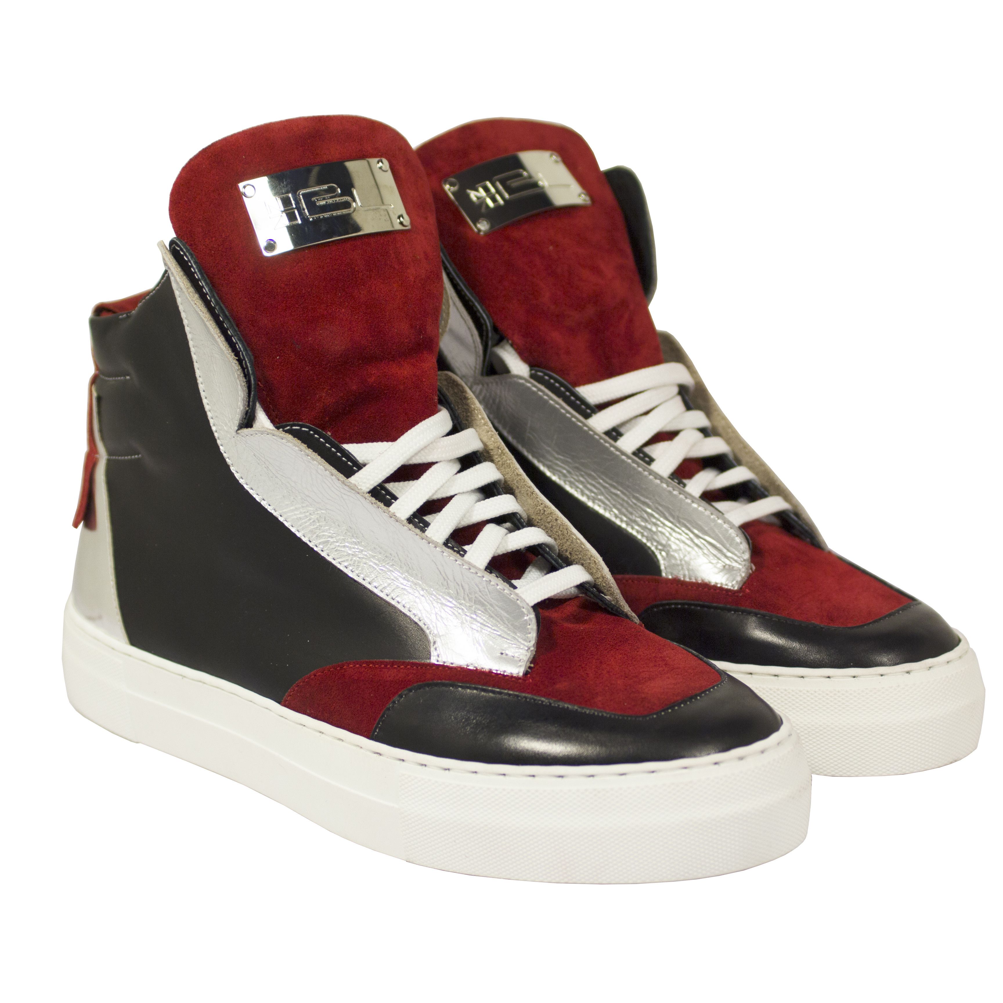 NOZO Sneakers in Patent Silver / Red Suede
