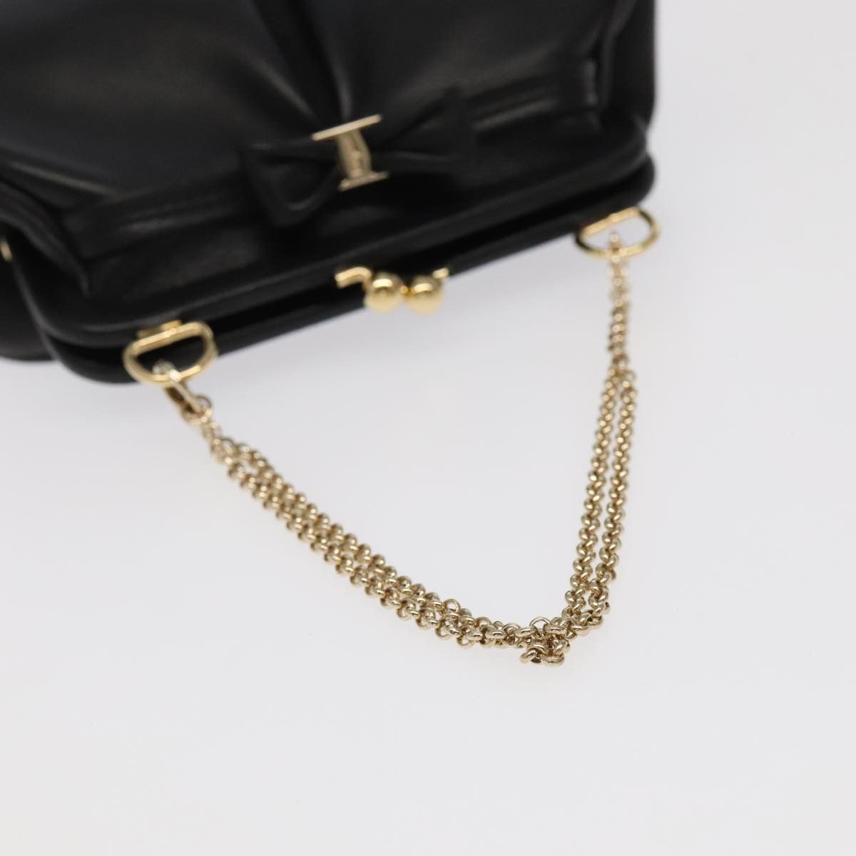 Salvatore Ferragamo Vara Black Leather Shoulder Bag (Pre-Owned) Size ONE SIZE - 5 Thumbnail