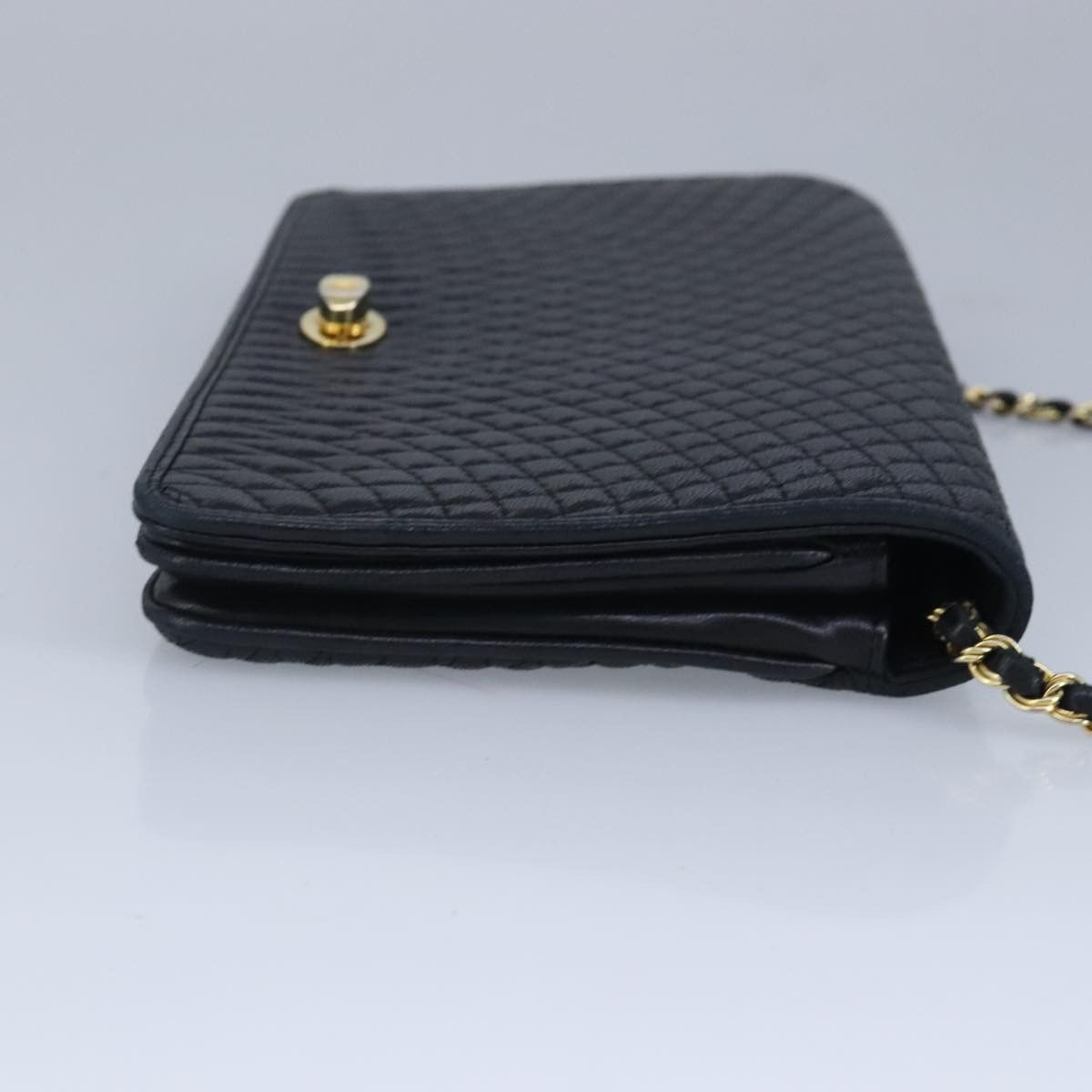 Bally Quilted Navy Leather Shoulder Bag (Pre-Owned) Size ONE SIZE - 5 Thumbnail
