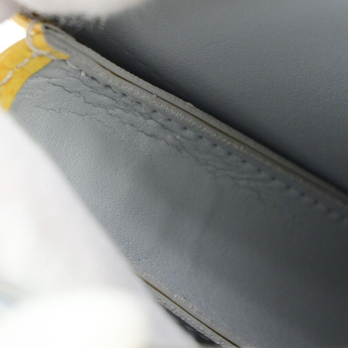 Louis Vuitton Mott Yellow Leather Handbag (Pre-Owned) Size ONE SIZE - 12 Thumbnail