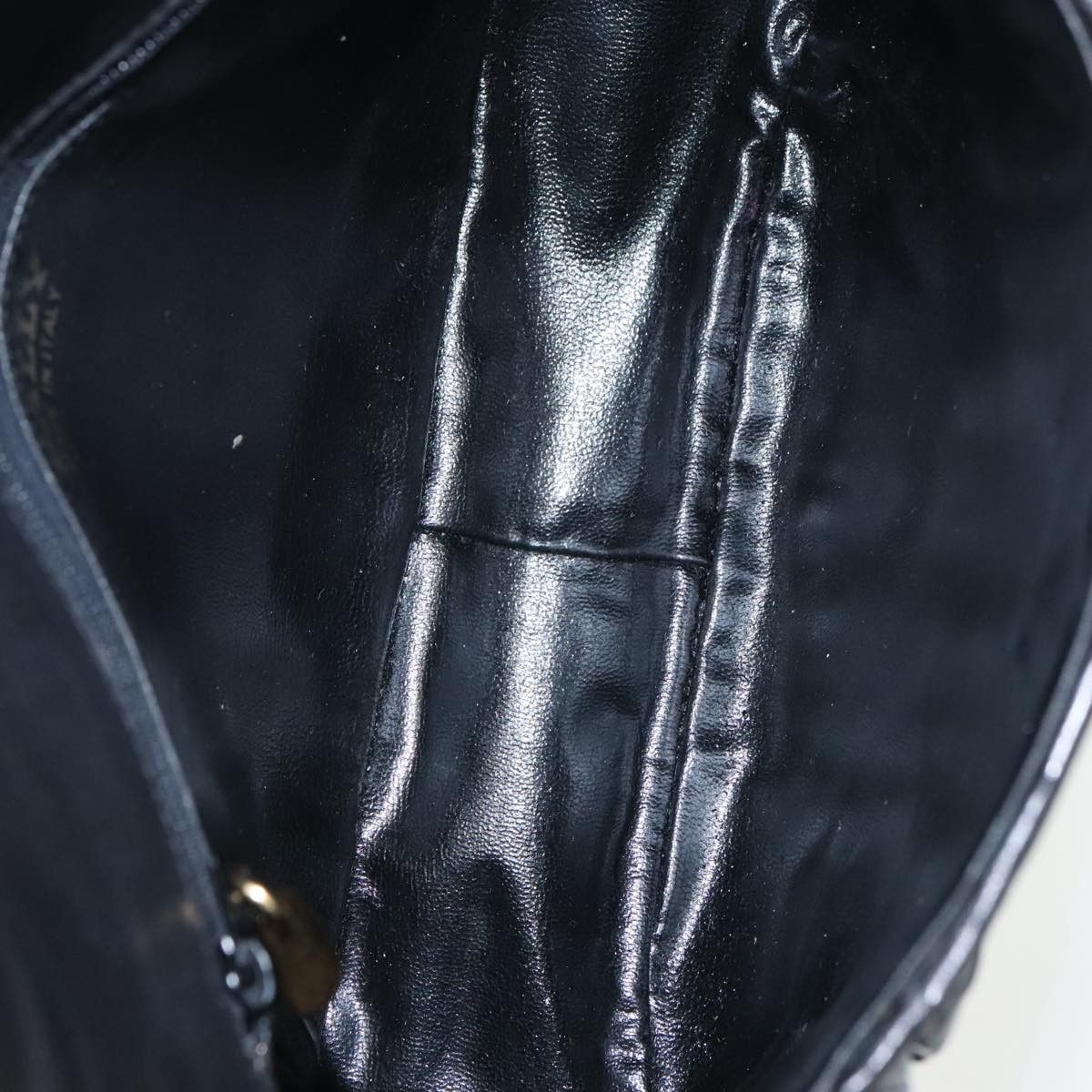 Bally Black Leather Shoulder Bag (Pre-Owned) Size ONE SIZE - 9 Thumbnail