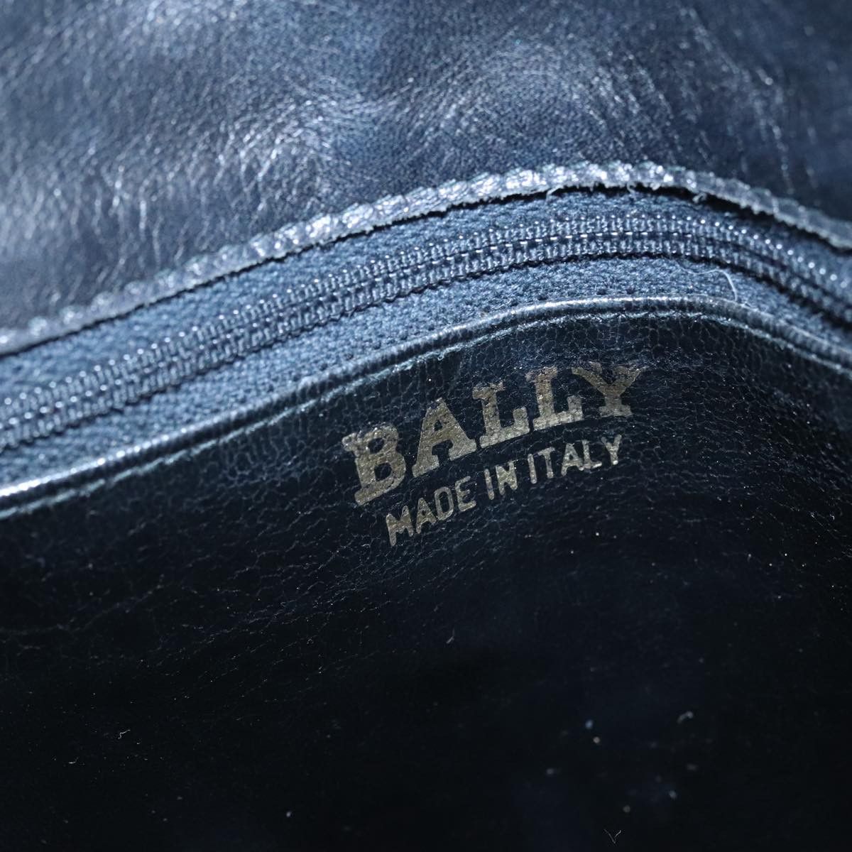 Bally Black Leather Shoulder Bag (Pre-Owned) Size ONE SIZE - 10 Thumbnail