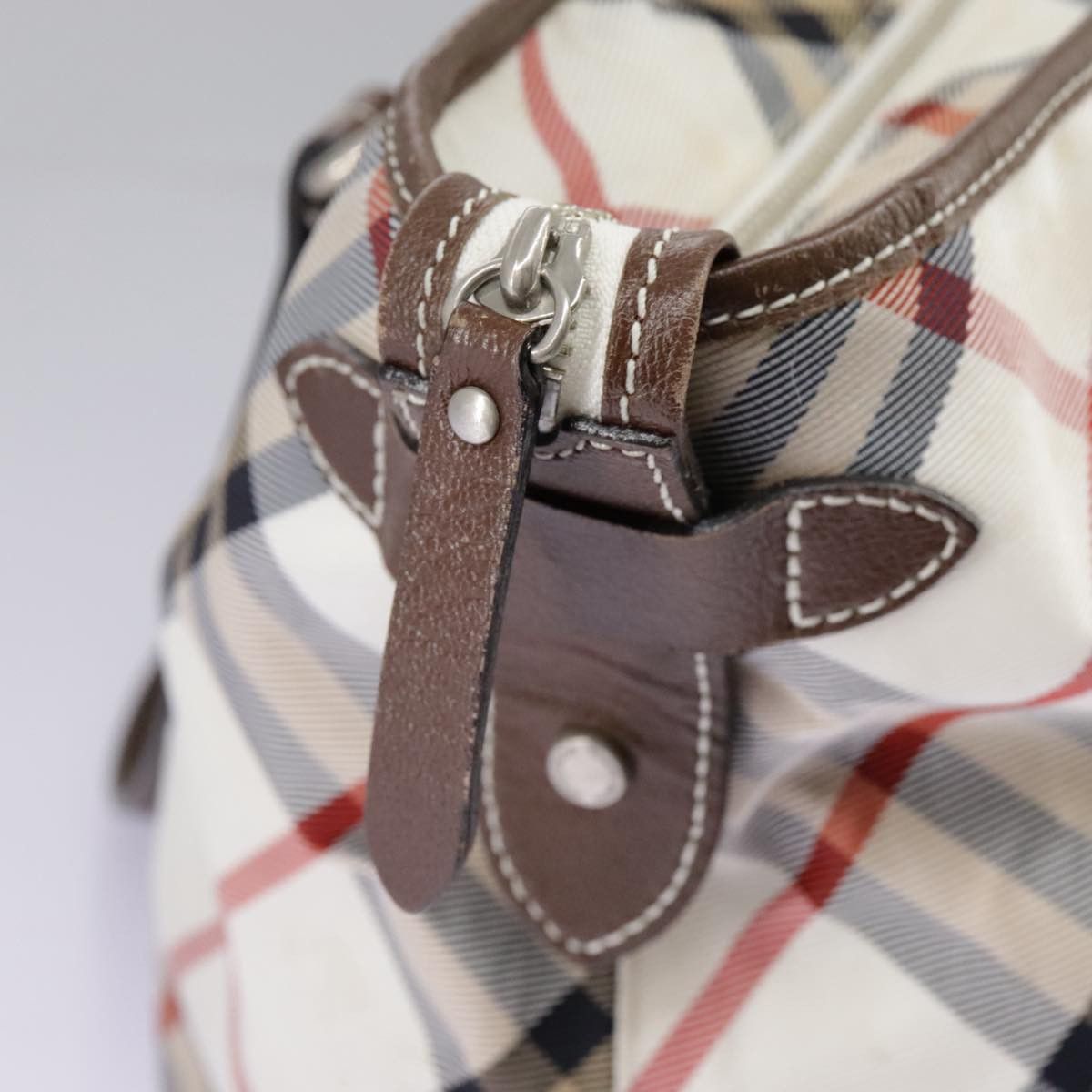 Burberry Nova Check Beige Synthetic Tote Bag (Pre-Owned) Size ONE SIZE - 16 Thumbnail