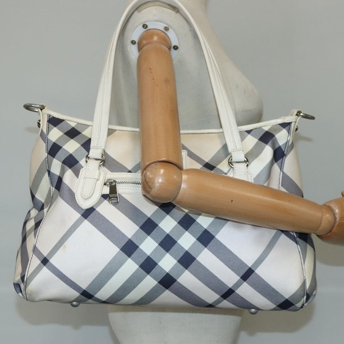 Burberry Nova Check White Canvas Tote Bag (Pre-Owned) Size ONE SIZE - 11 Thumbnail