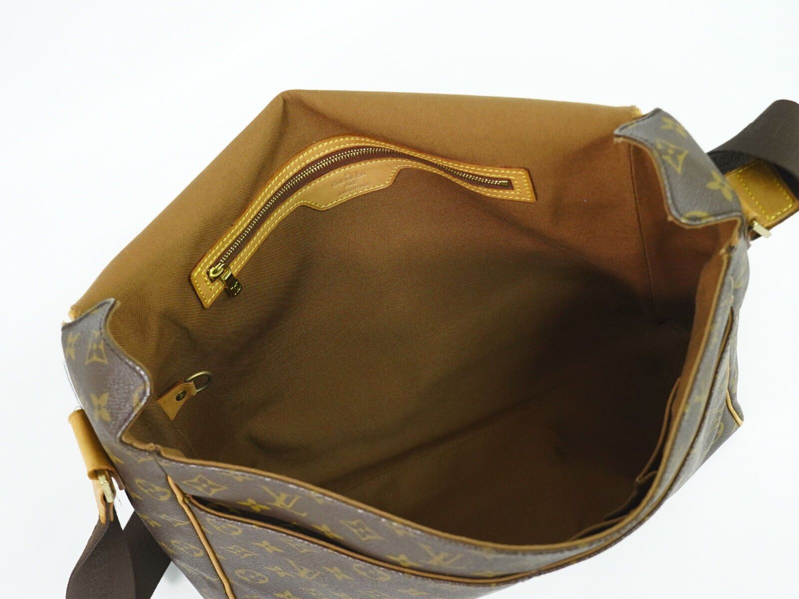 Louis Vuitton Abbesses Brown Canvas Backpack Bag (Pre-Owned) Size ONE SIZE - 8 Thumbnail