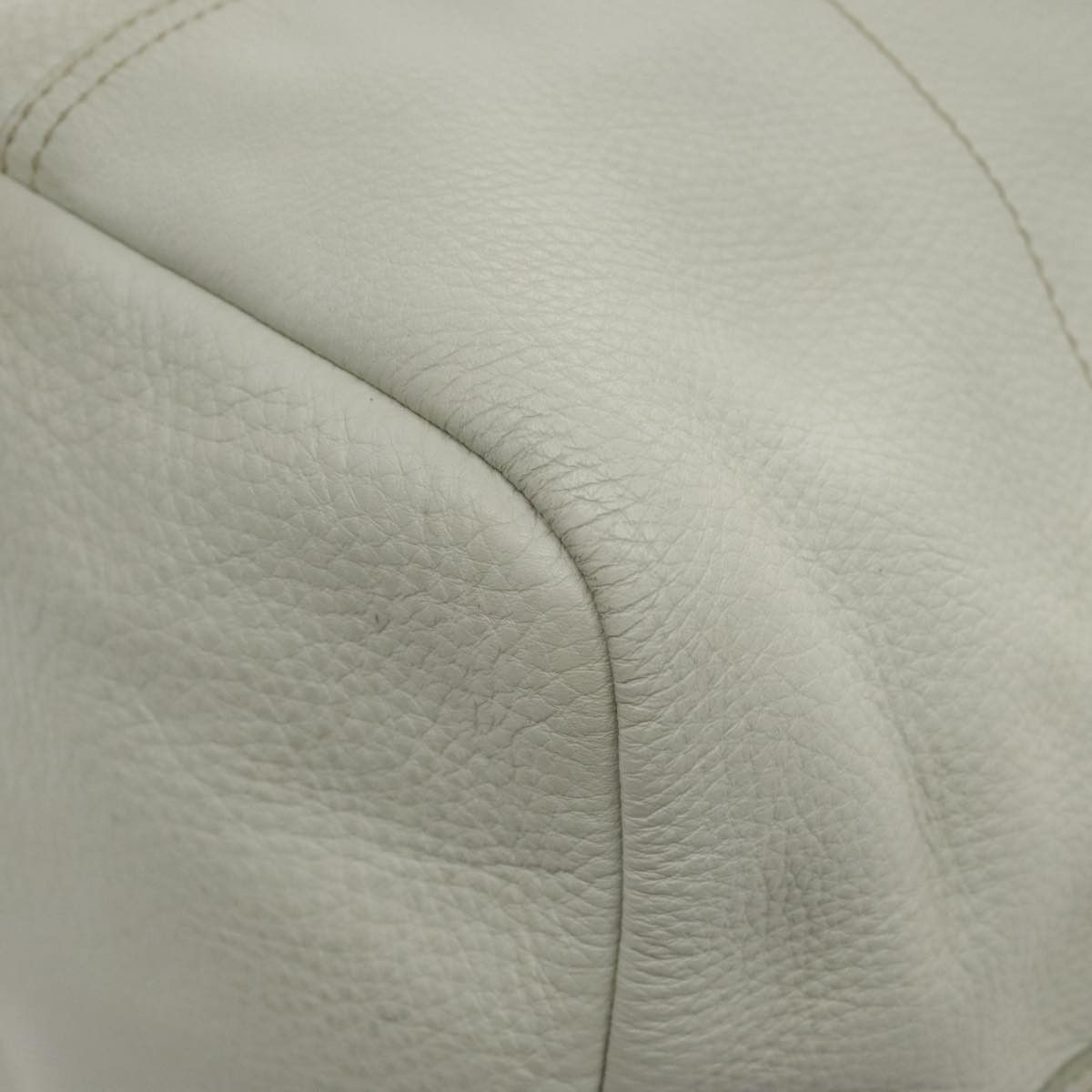 Prada White Leather Handbag (Pre-Owned) Size ONE SIZE - 15 Thumbnail