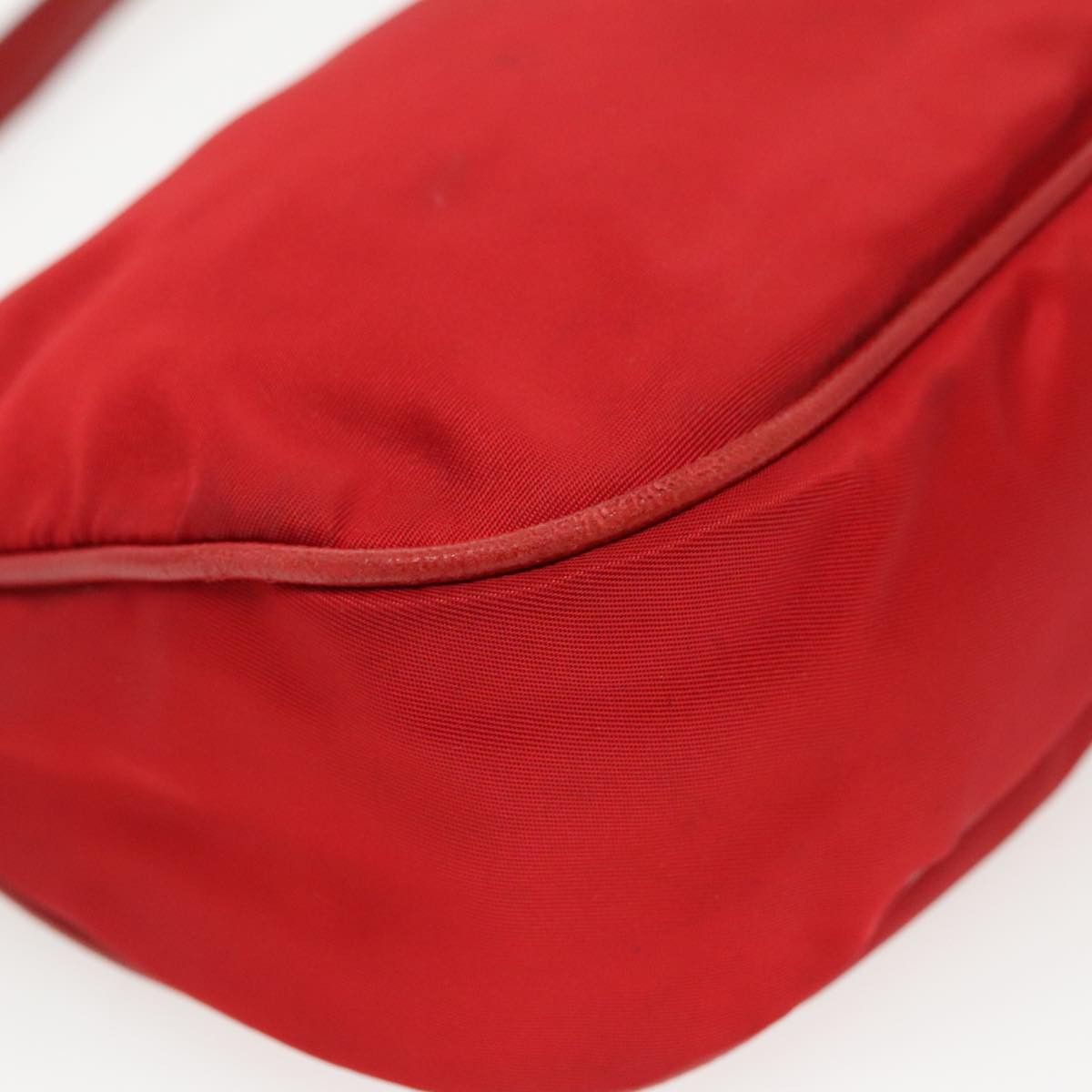 Prada Red Synthetic Handbag (Pre-Owned) Size ONE SIZE - 7 Thumbnail