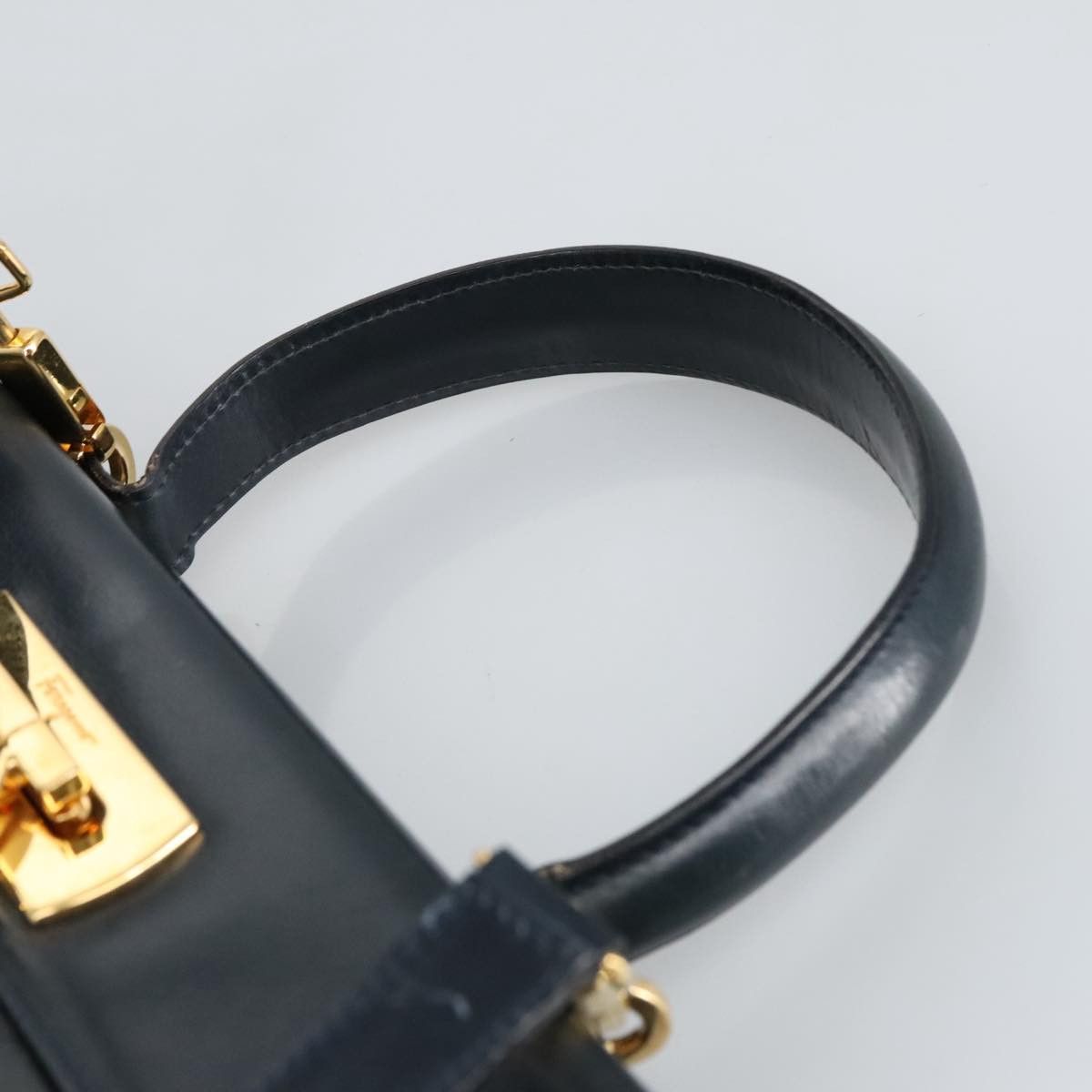 Salvatore Ferragamo Gancini Navy Leather Handbag (Pre-Owned) Size ONE SIZE - 14 Thumbnail