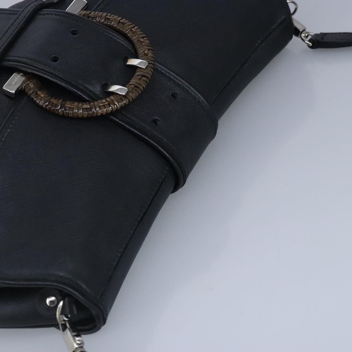 Salvatore Ferragamo Gancini Black Leather Shoulder Bag (Pre-Owned) Size ONE SIZE - 5 Thumbnail