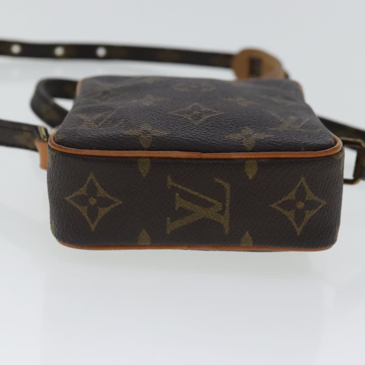 Louis Vuitton Danube Brown Canvas Clutch Bag (Pre-Owned) Size ONE SIZE - 19 Thumbnail