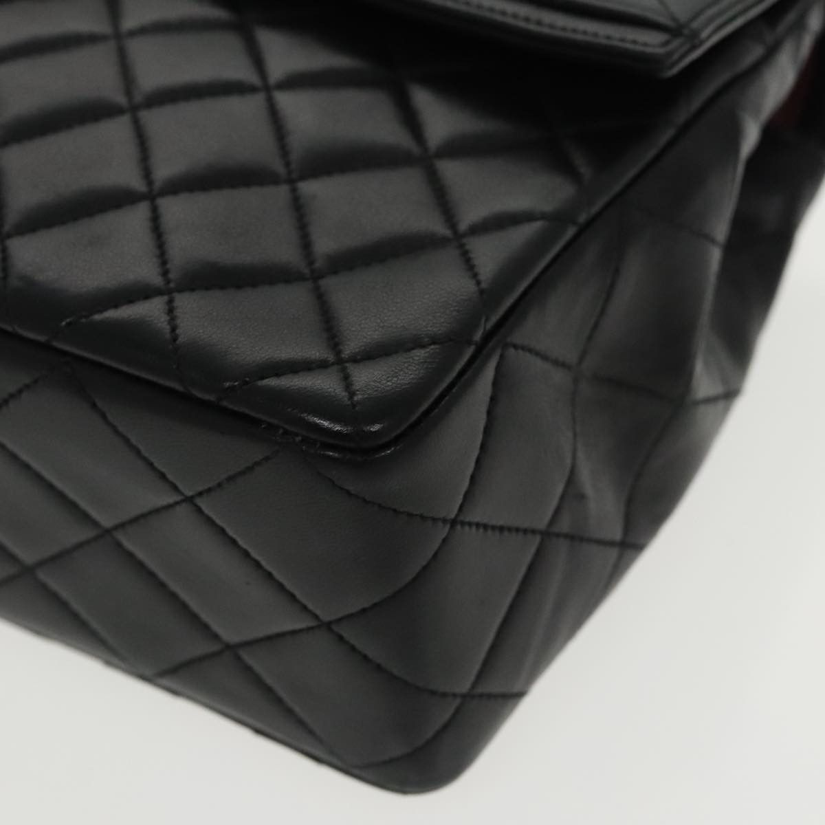 Chanel Matelassé Black Leather Shoulder Bag (Pre-Owned) Size ONE SIZE - 7 Thumbnail