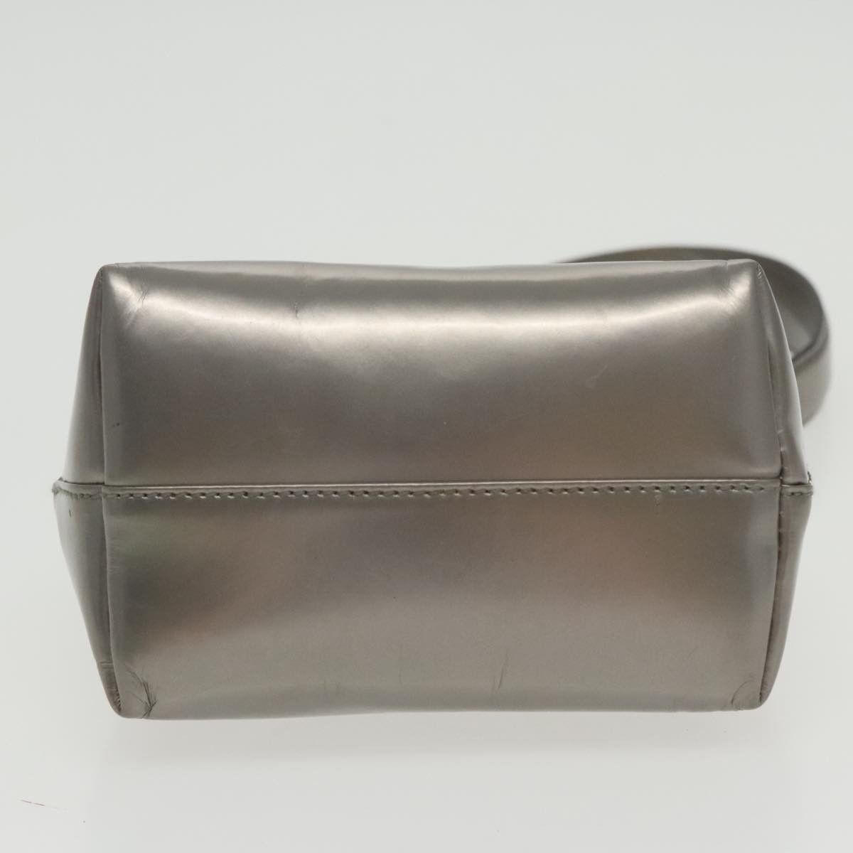 Salvatore Ferragamo Gancini Silver Leather Handbag (Pre-Owned) Size ONE SIZE - 8 Thumbnail