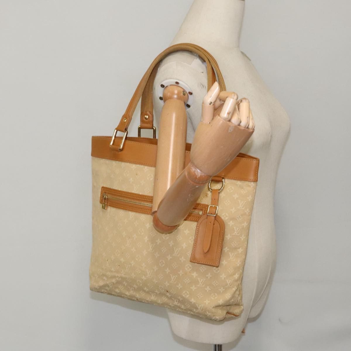 Louis Vuitton Lucille Beige Canvas Tote Bag (Pre-Owned) Size ONE SIZE - 16 Thumbnail