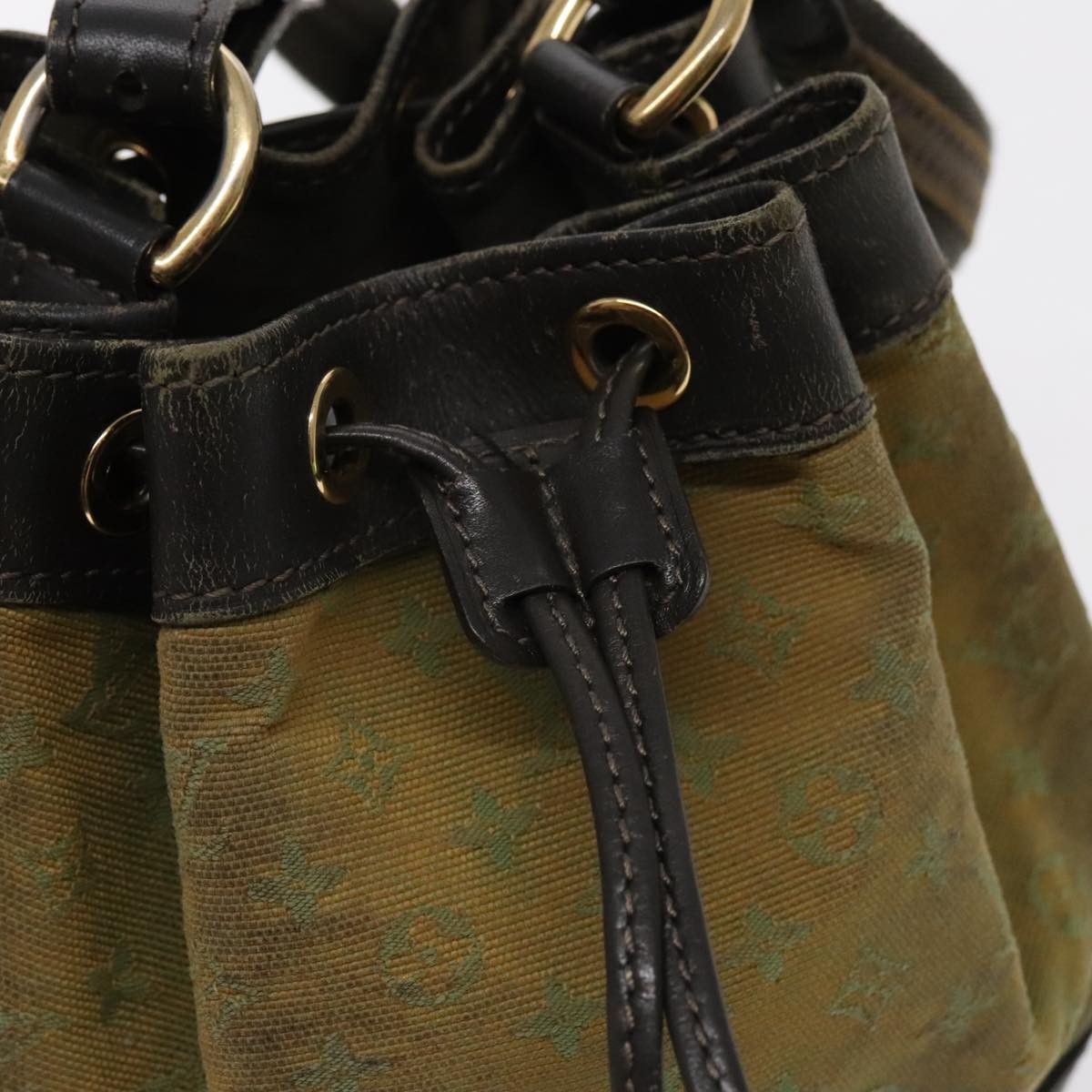 Louis Vuitton Noelie Khaki Canvas Shoulder Bag (Pre-Owned) Size ONE SIZE - 12 Thumbnail