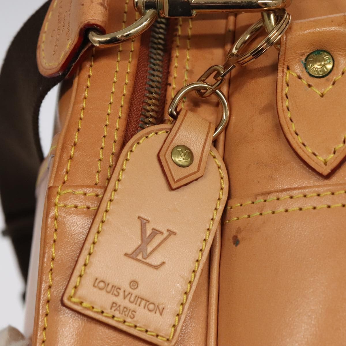 Louis Vuitton Reporter Beige Leather Shoulder Bag (Pre-Owned) Size ONE SIZE - 14 Thumbnail