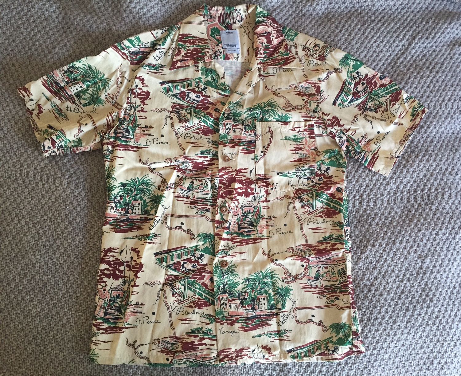 Duke aloha shirt yellow