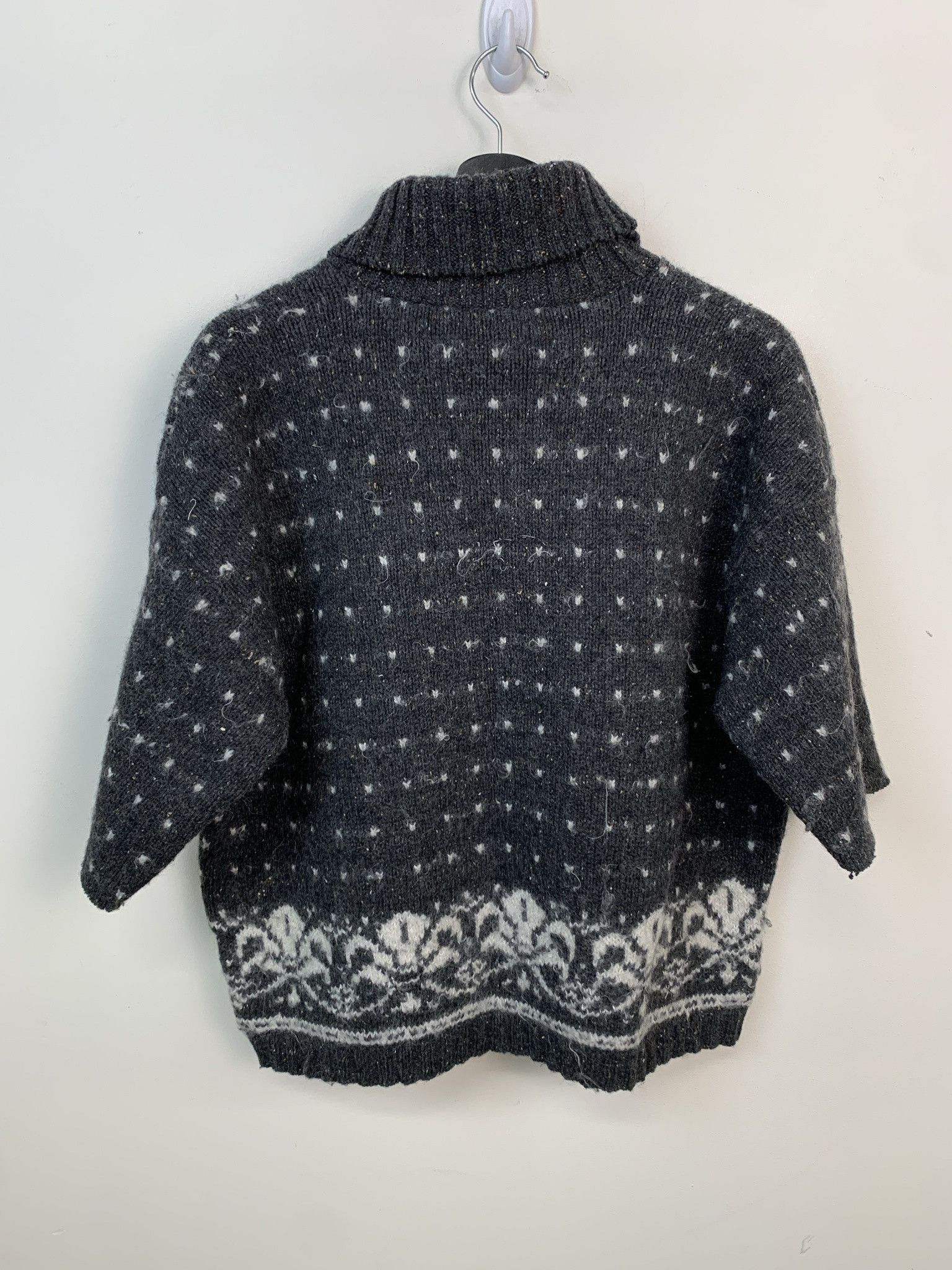 Other Vintage Sweater 1990s Knit Snowfall Mohair Turtleneck Shortsleeve Sweaeter Size M Size US M / EU 48-50 / 2 - 3 Thumbnail
