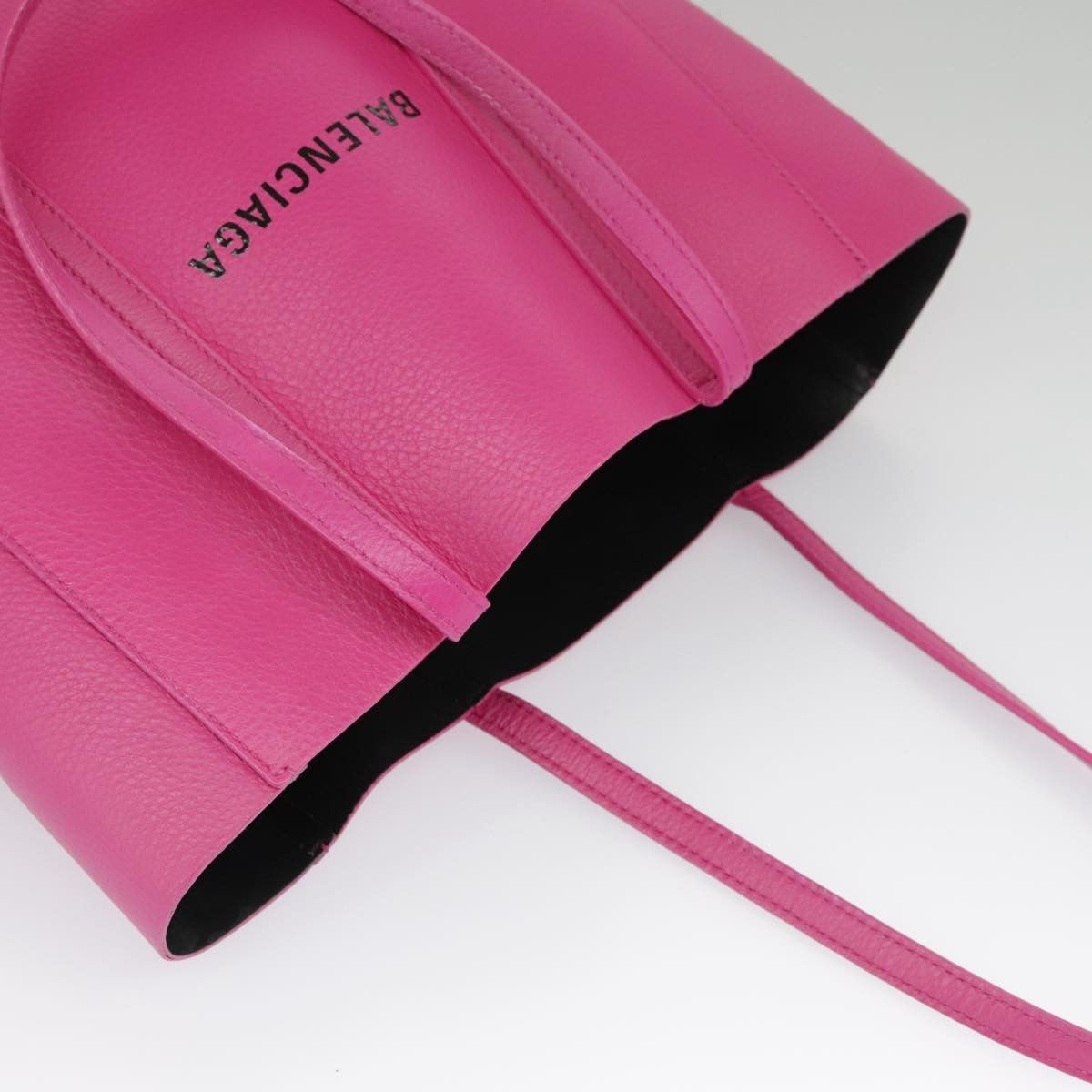 Balenciaga Everyday Pink Leather Handbag (Pre-Owned) Size ONE SIZE - 20 Thumbnail
