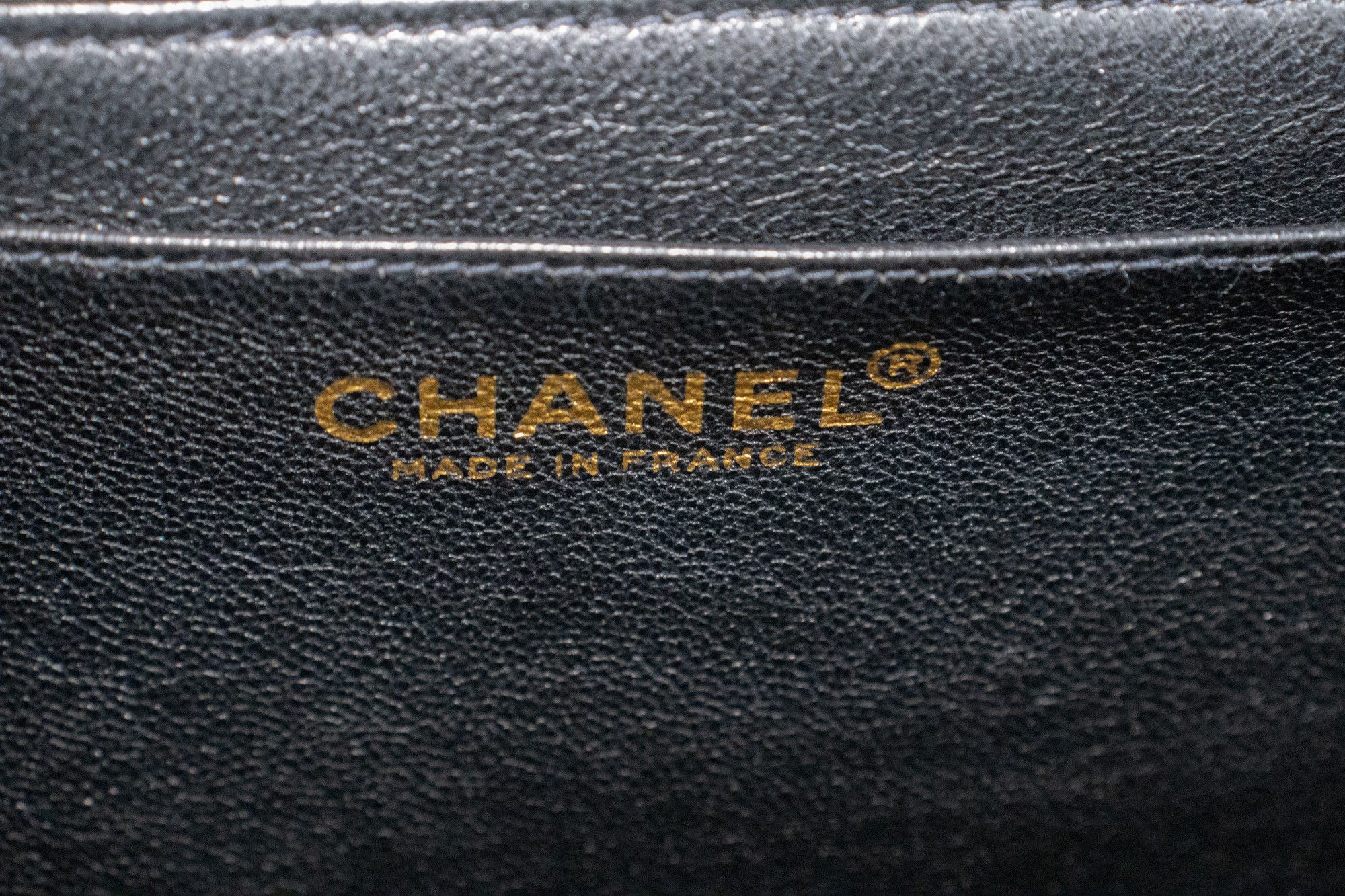 Chanel Black Leather Shoulder Bag (Pre-Owned) Size ONE SIZE - 8 Thumbnail