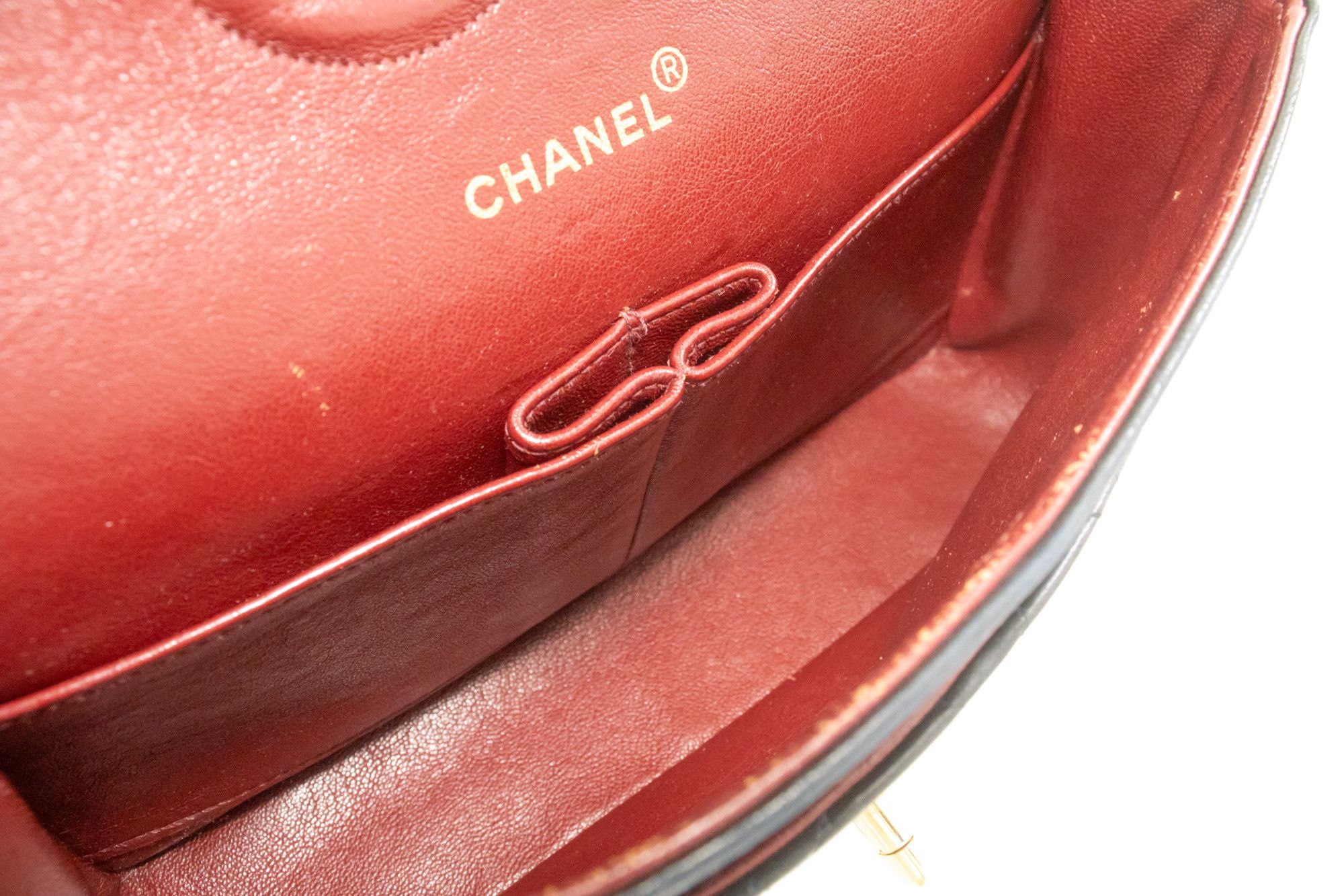 Chanel Black Leather Shoulder Bag (Pre-Owned) Size ONE SIZE - 7 Thumbnail