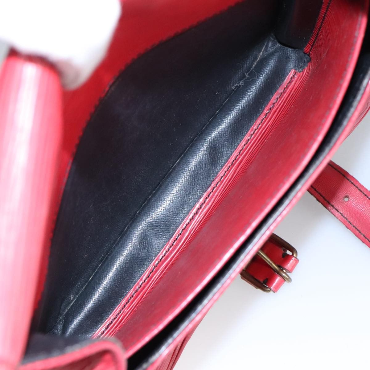 Louis Vuitton Cartouchiere Red Leather Shoulder Bag (Pre-Owned) Size ONE SIZE - 14 Thumbnail