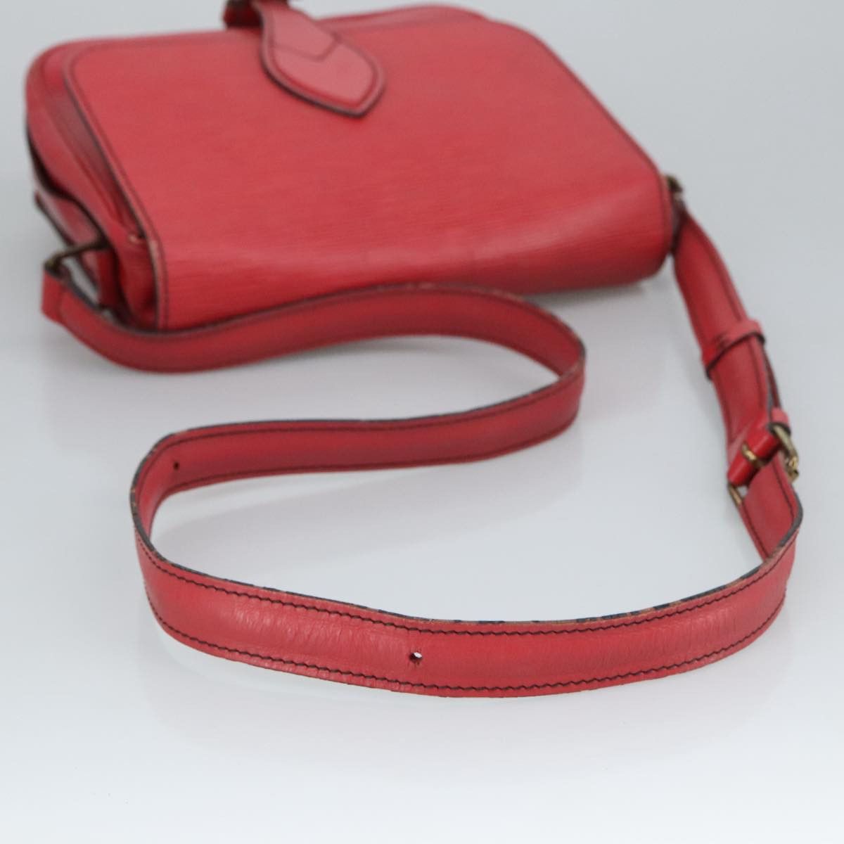 Louis Vuitton Cartouchiere Red Leather Shoulder Bag (Pre-Owned) Size ONE SIZE - 5 Thumbnail