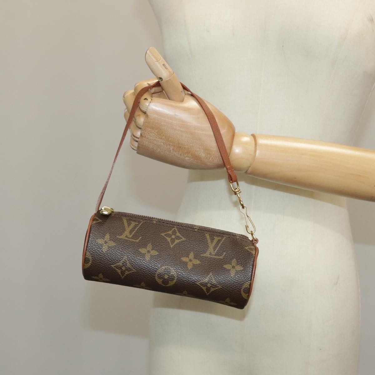 Louis Vuitton Papillon Brown Canvas Clutch Bag (Pre-Owned) Size ONE SIZE - 16 Thumbnail