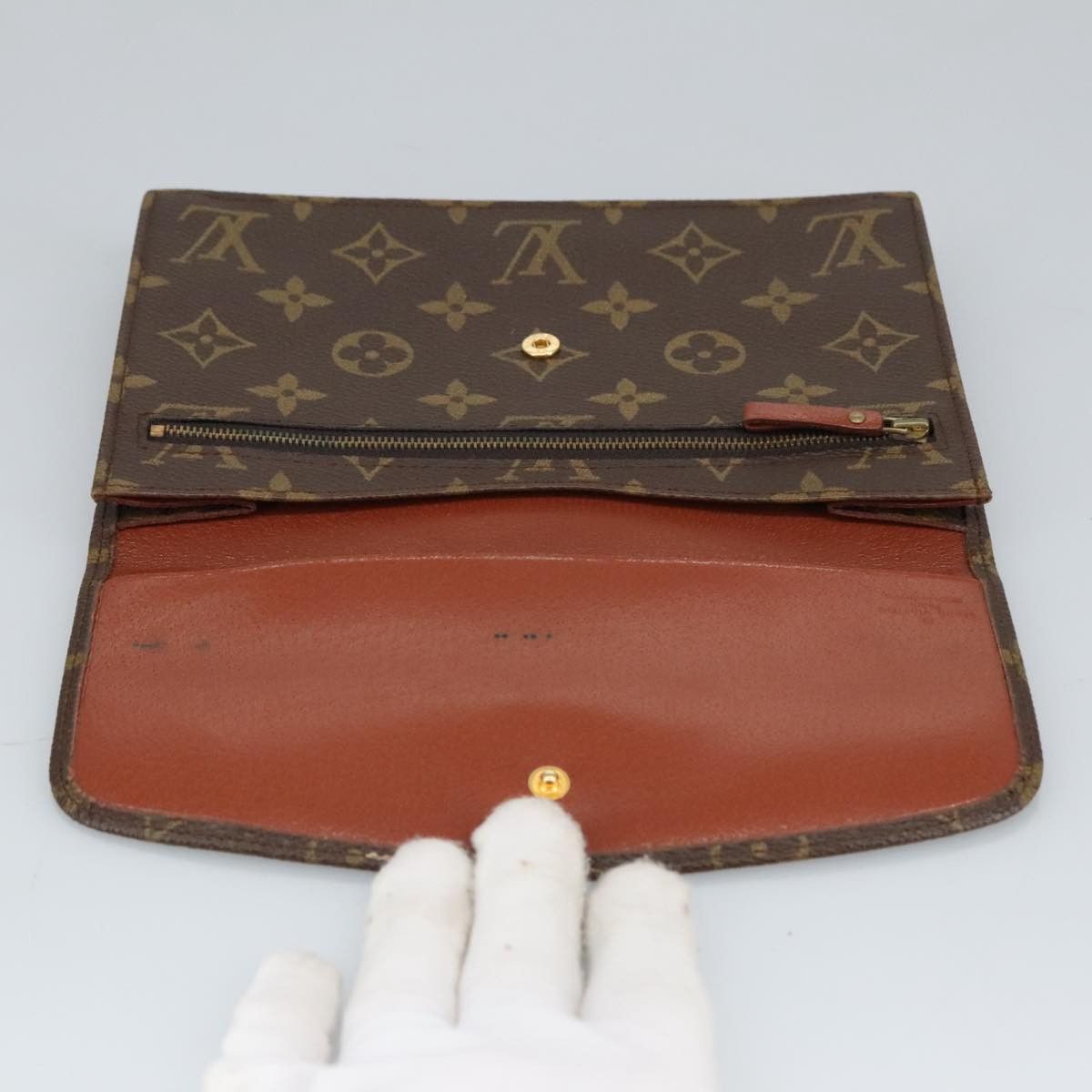 Louis Vuitton Rabat Brown Canvas Clutch Bag (Pre-Owned) Size ONE SIZE - 16 Thumbnail