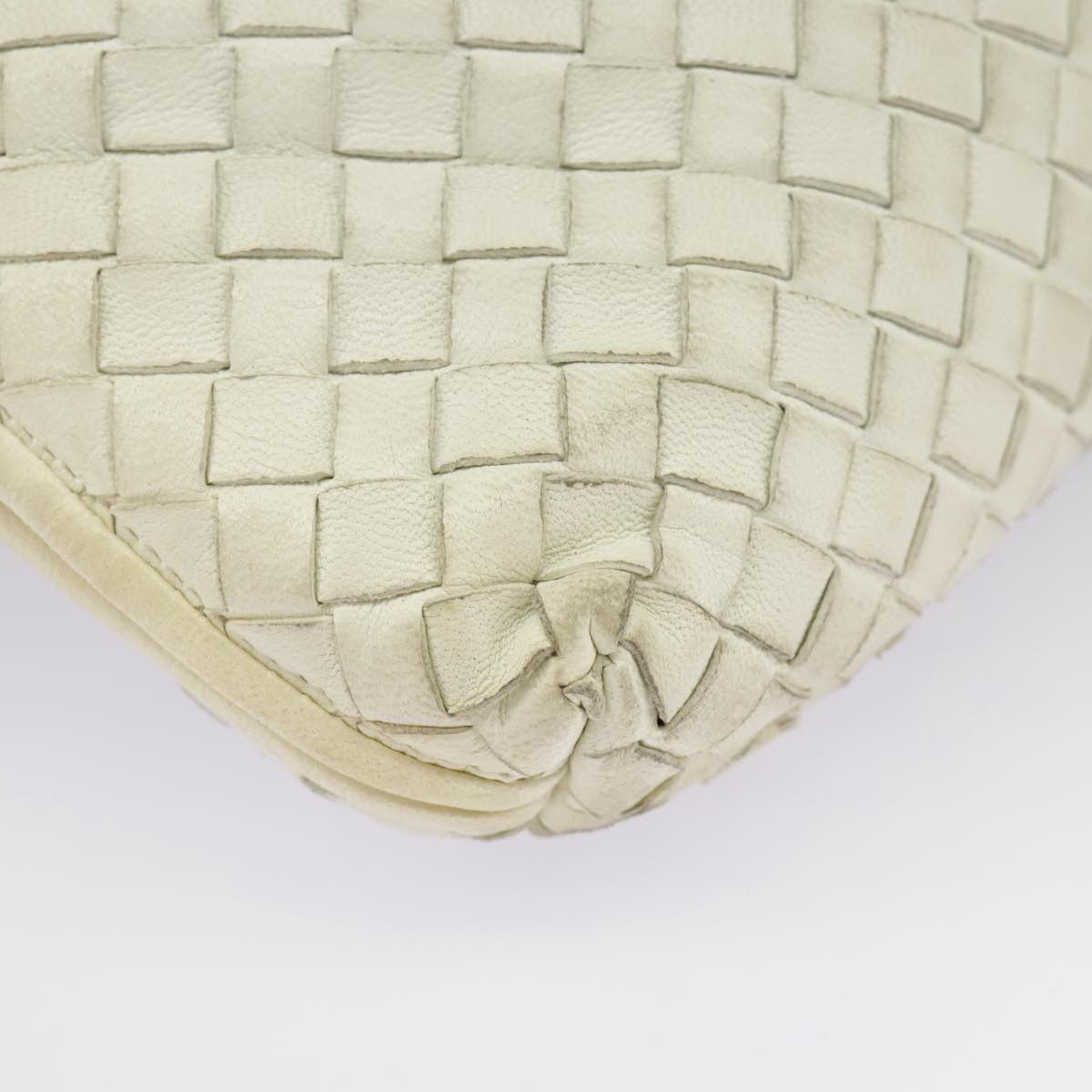 Bottega Veneta Intrecciato White Leather Shoulder Bag (Pre-Owned) Size ONE SIZE - 8 Thumbnail