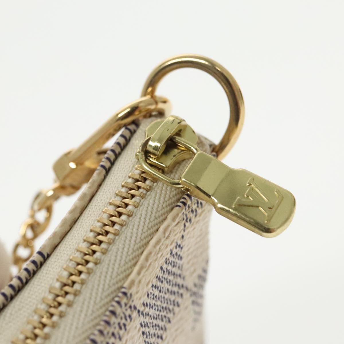 Louis Vuitton Pochette Accessoire Grey Canvas Handbag (Pre-Owned) Size ONE SIZE - 7 Thumbnail