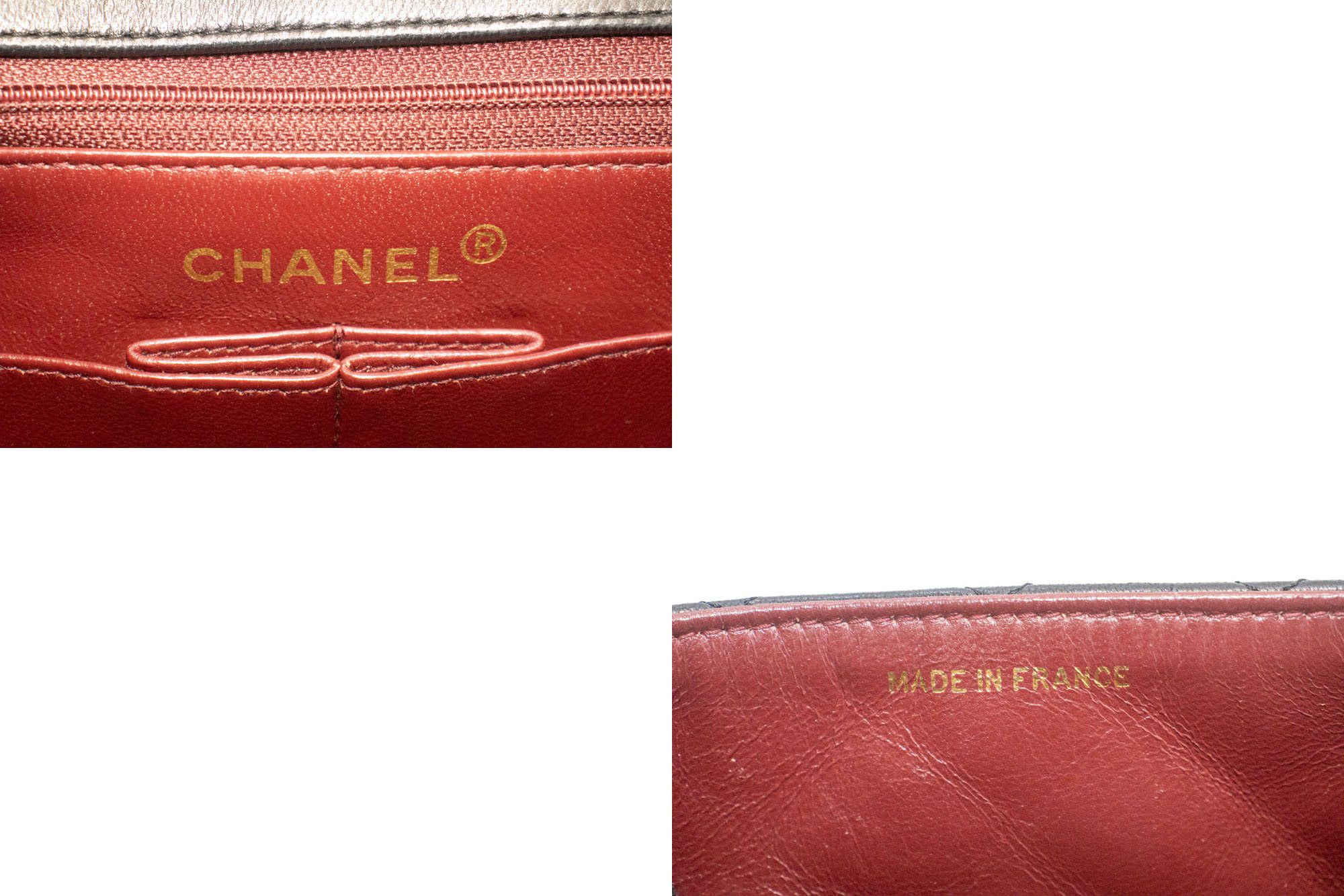 Chanel Black Leather Shoulder Bag (Pre-Owned) Size ONE SIZE - 8 Thumbnail
