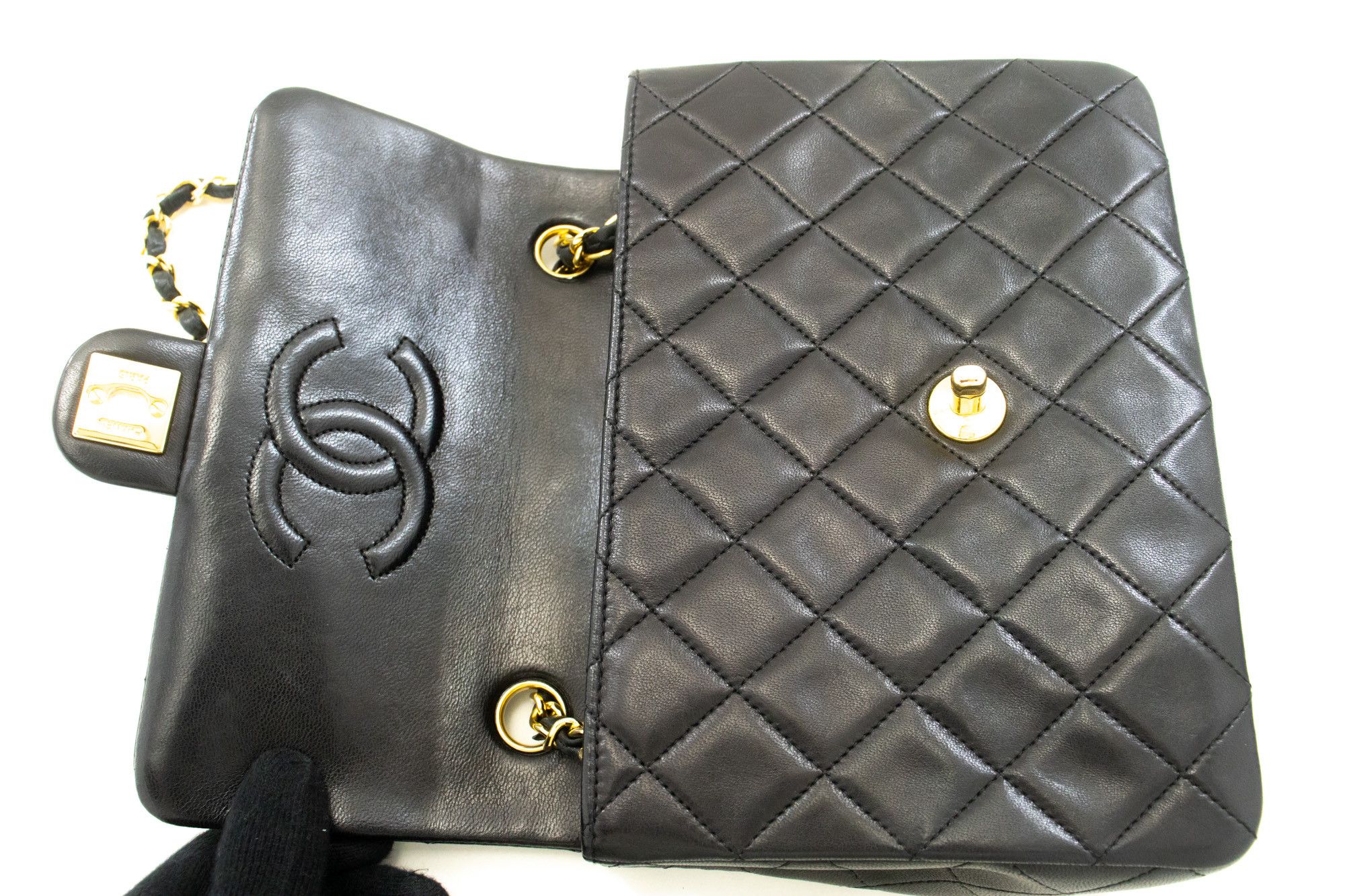 Chanel Black Leather Shoulder Bag (Pre-Owned) Size ONE SIZE - 11 Thumbnail