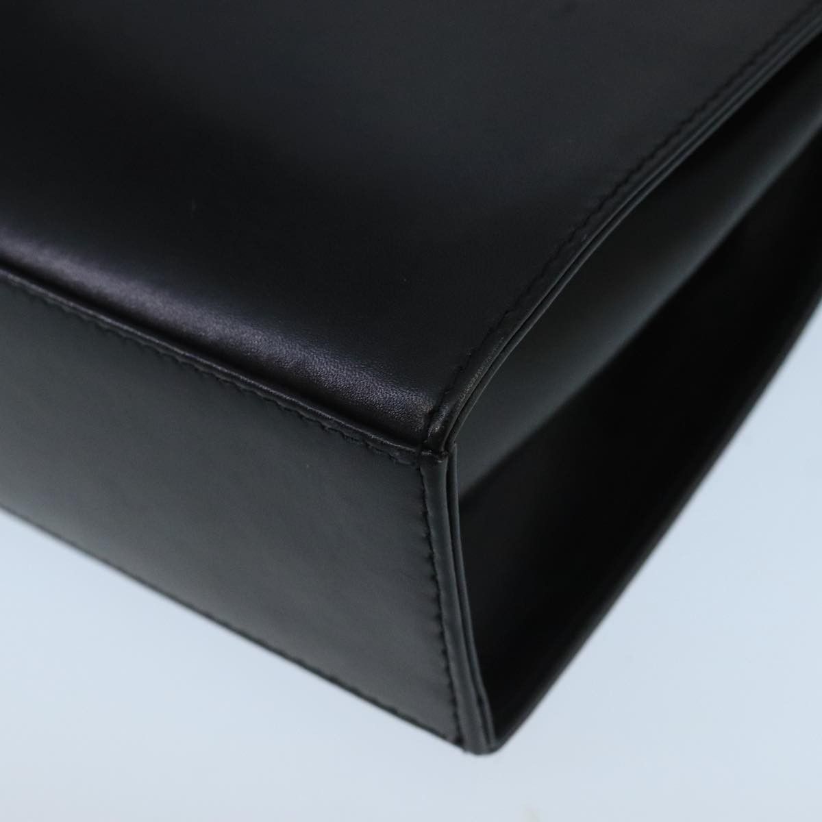 Salvatore Ferragamo Gancini Black Leather Shoulder Bag (Pre-Owned) Size ONE SIZE - 8 Thumbnail