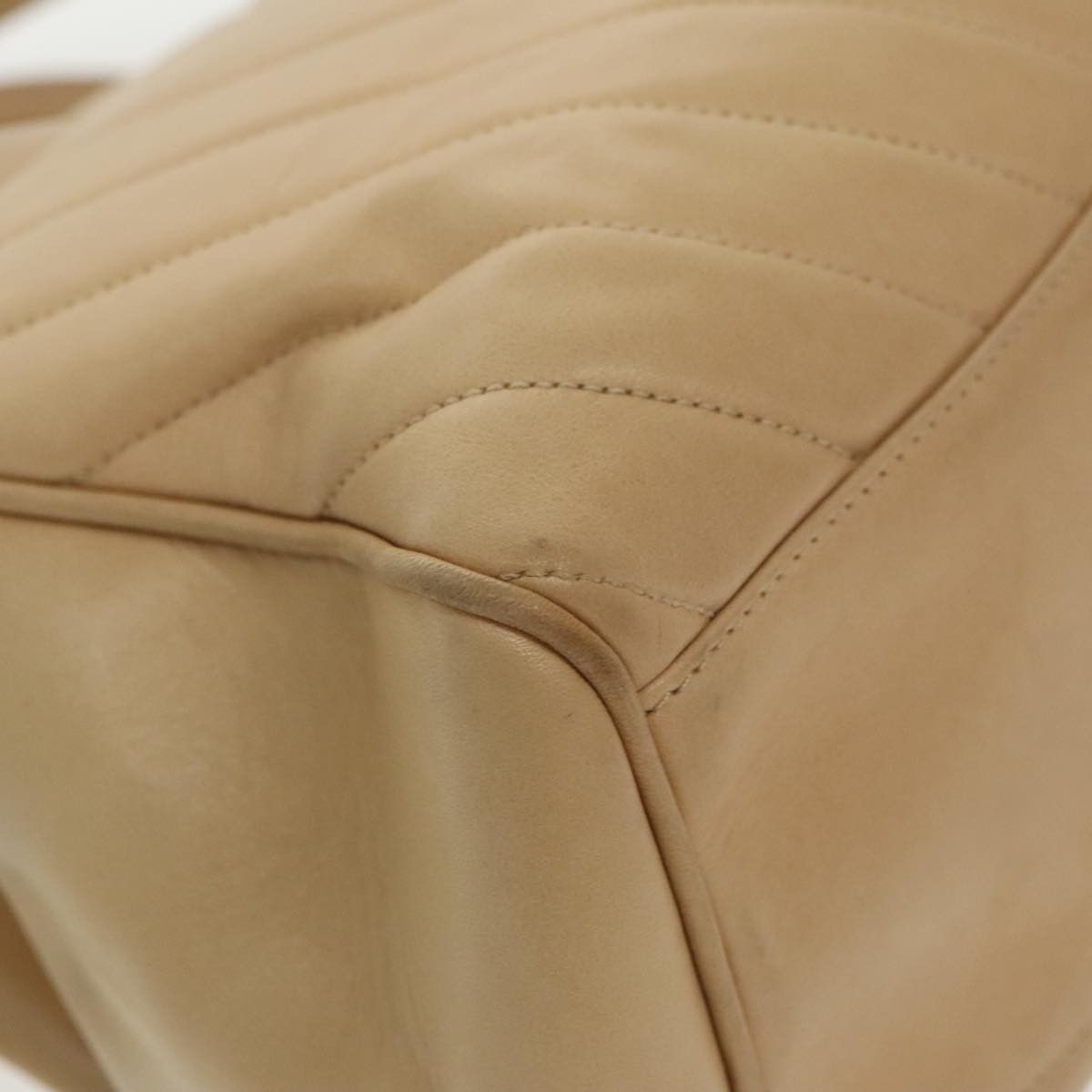 Chanel V-Stich Beige Leather Handbag (Pre-Owned) Size ONE SIZE - 8 Thumbnail