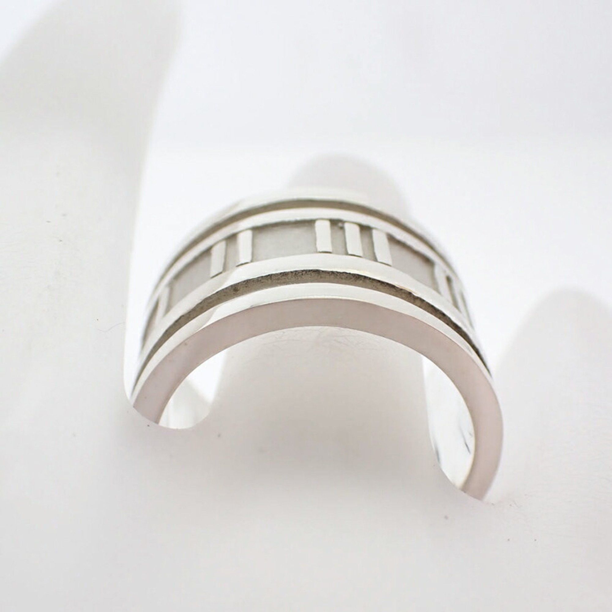 Tiffany & Co. Tiffany & Co Atlas ring Size ONE SIZE - 7 Thumbnail