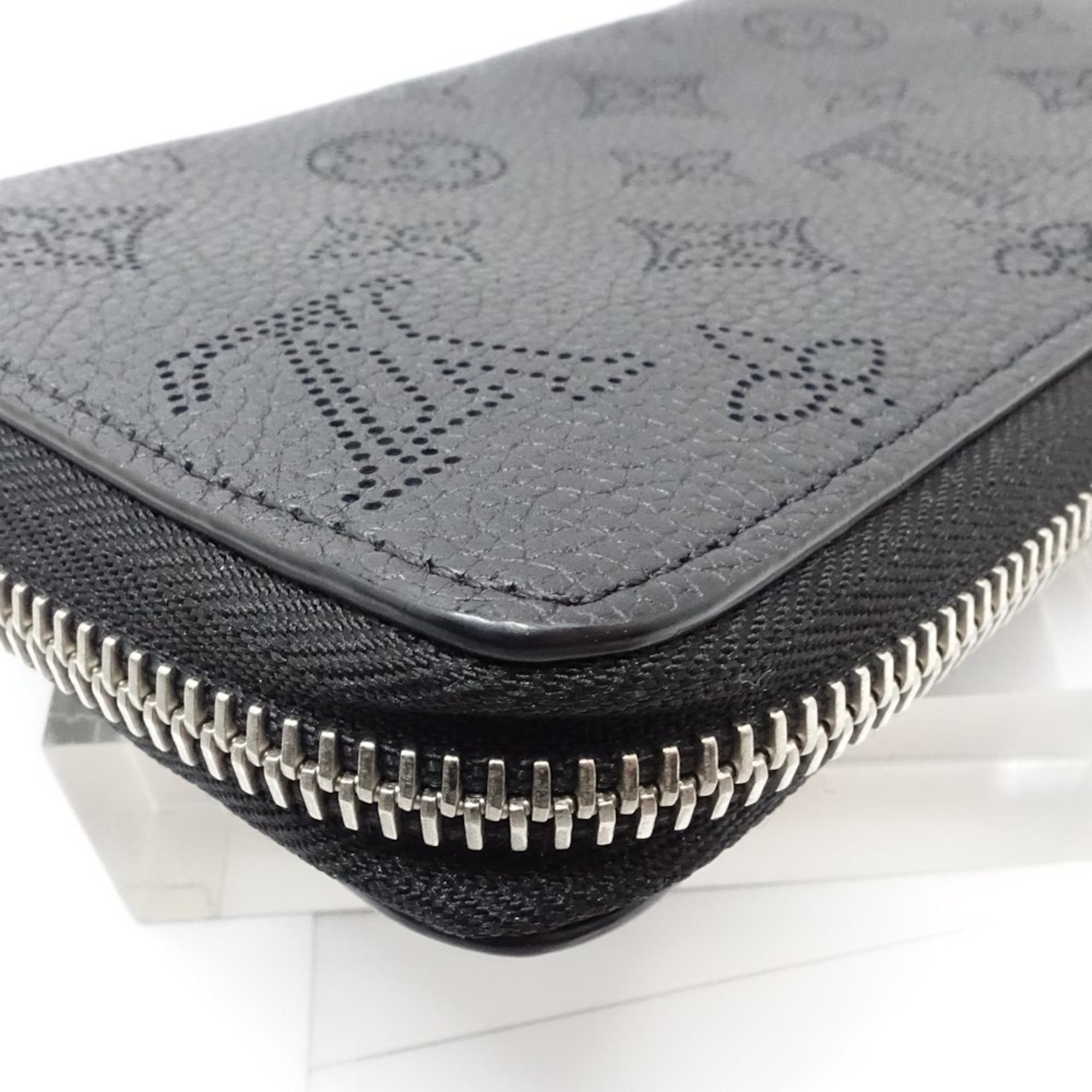 Louis Vuitton Louis Vuitton Long Wallet M61867 Zippy Monogram Mahina Noir 181039 Size ONE SIZE - 4 Thumbnail