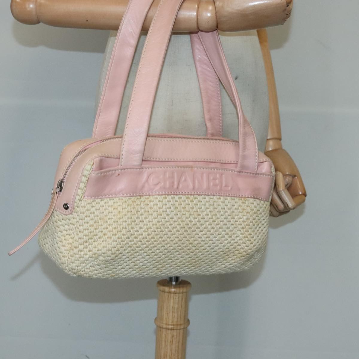 Chanel Pink Canvas Handbag (Pre-Owned) Size ONE SIZE - 16 Thumbnail